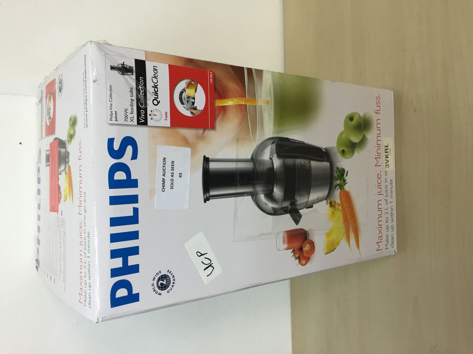 BOXED NEW PHILIPS 700W XL JUICER UNCLAIMED PROPERTY