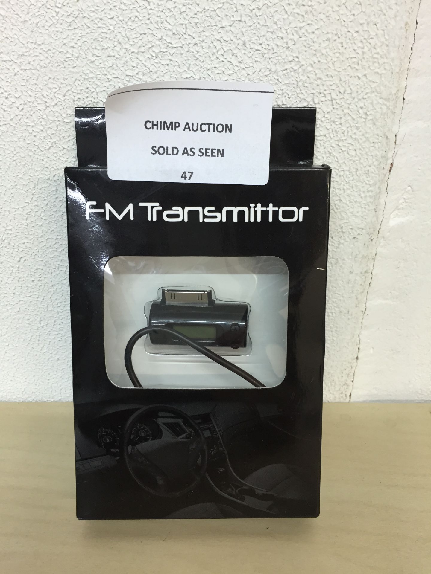 BOXED IN-CAR FM TRANSMITTOR HANDSFREE KIT