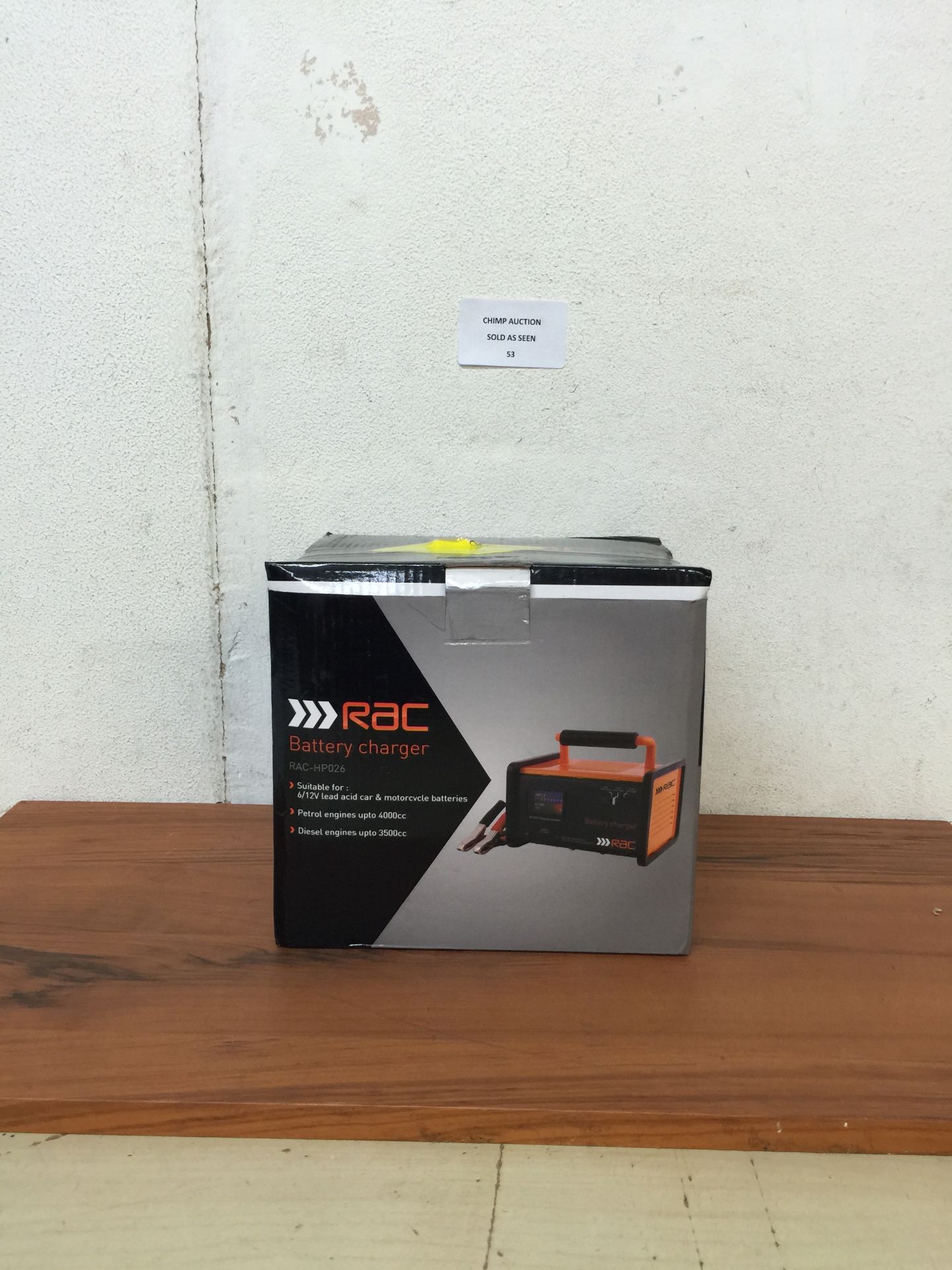 BOXED RAC CAR/ MOTORBIKE BATTERY CHARGER