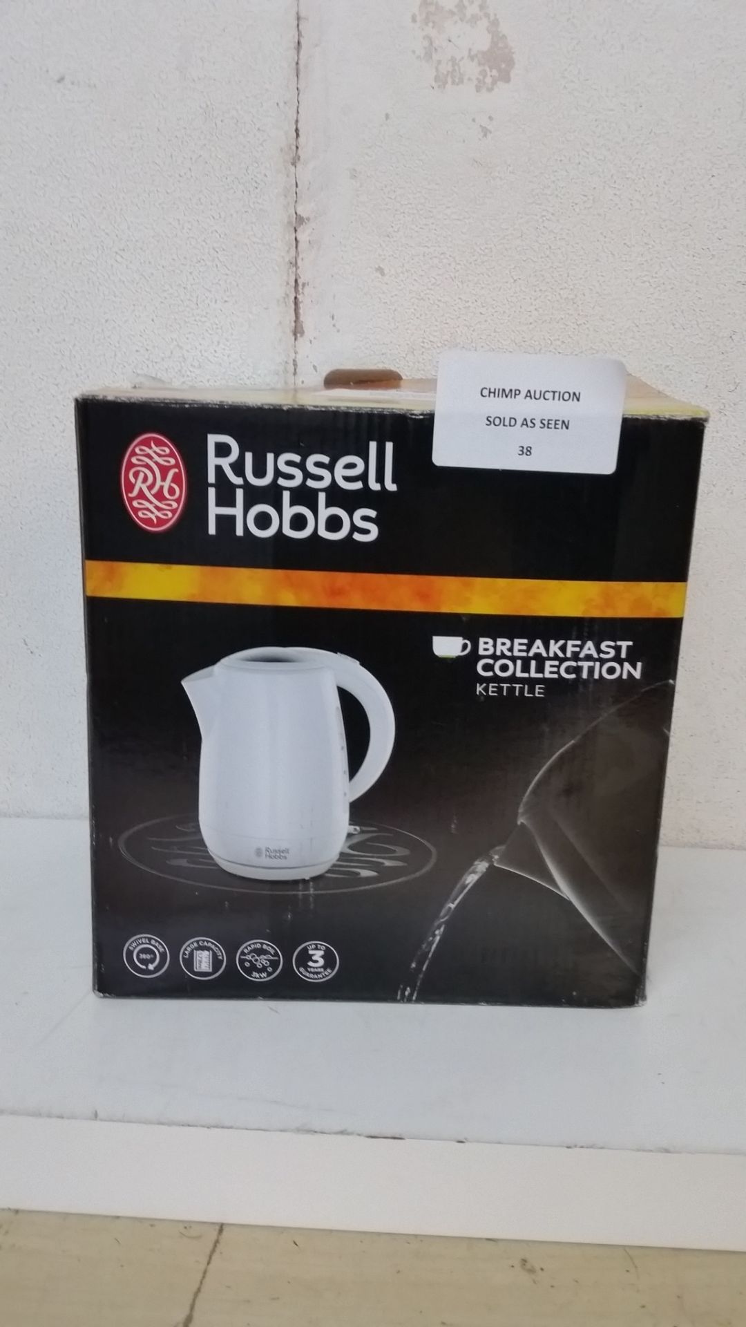 BOXED RUSSELL HOBBS KETTLE/ UNTESTED