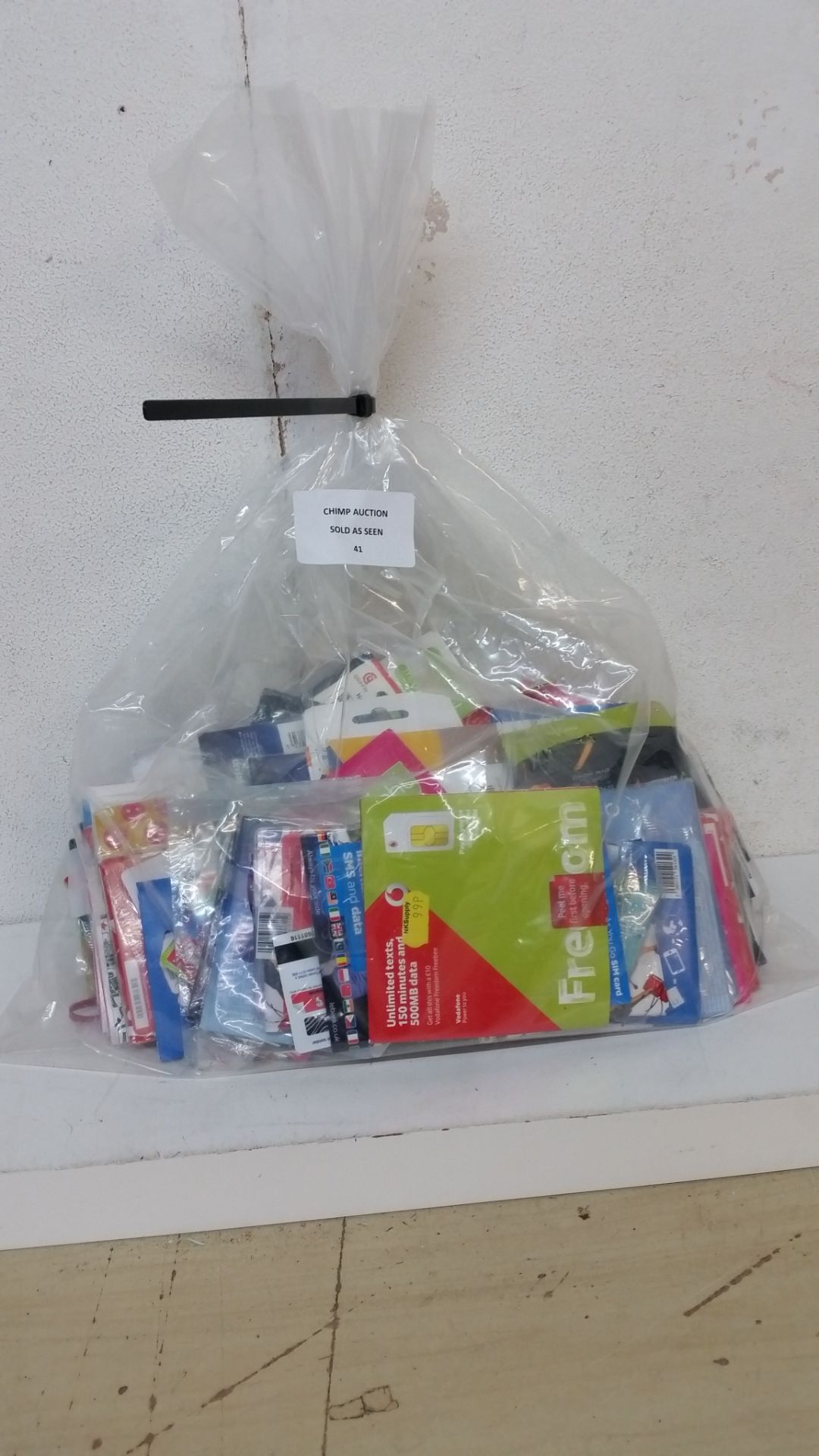 JOBLOT OF OVER 150 MIXED MOBILE PHONE SIM CARDS