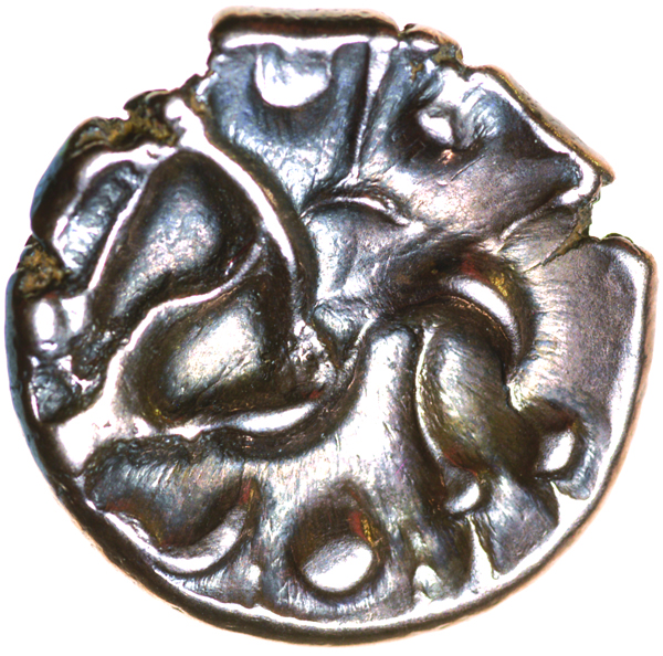 South Ferriby Sunflower. Sills Mint B. NE6. c.45-10 BC. Celtic gold stater. 19mm. 5.55g. - Image 2 of 2