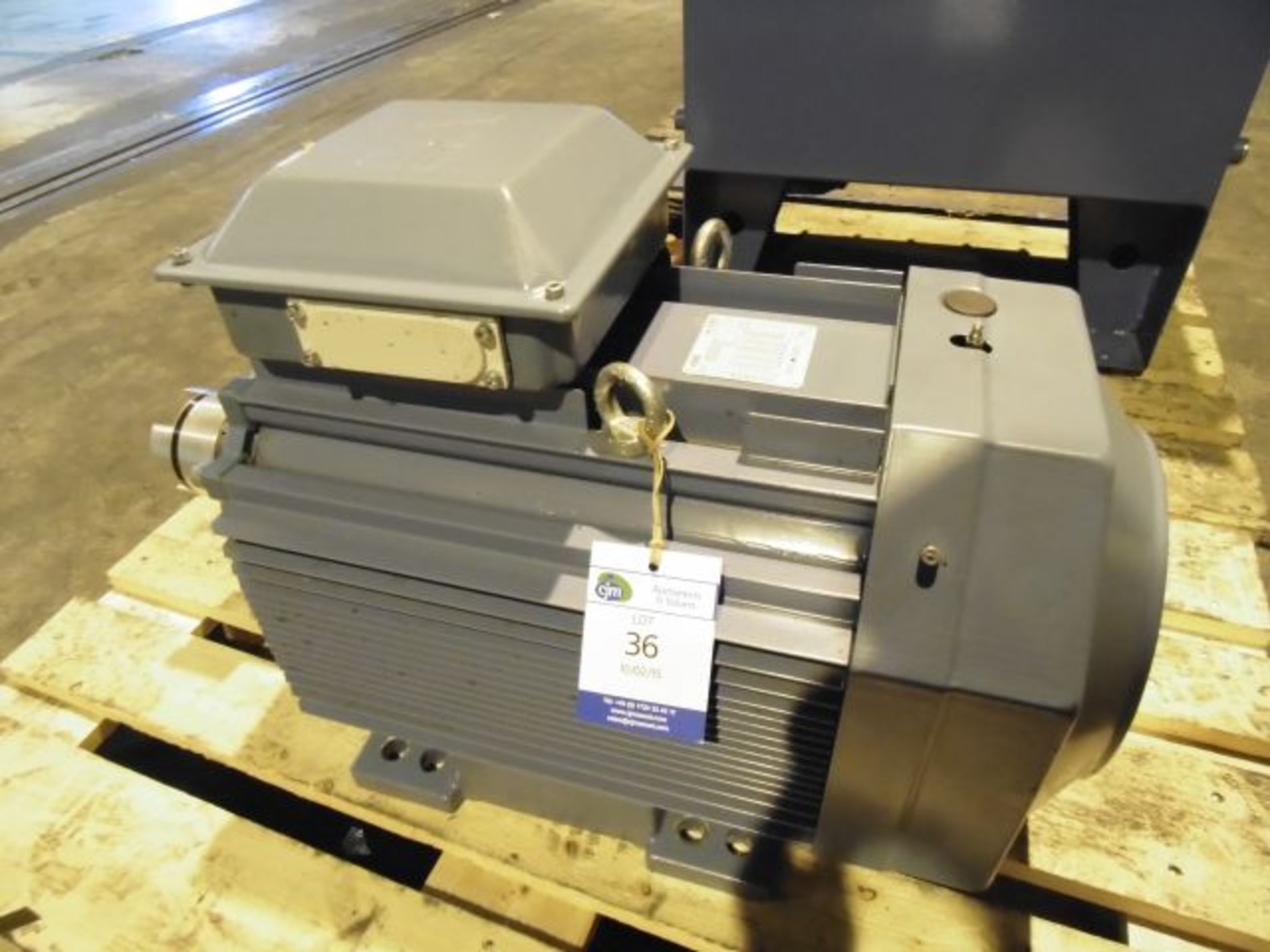 * ABB 30kw 3 Phase Motor; Type M3AA 200MLB 4; 205kg; 1475 R/Min. Loaded onto Buyer's Transport