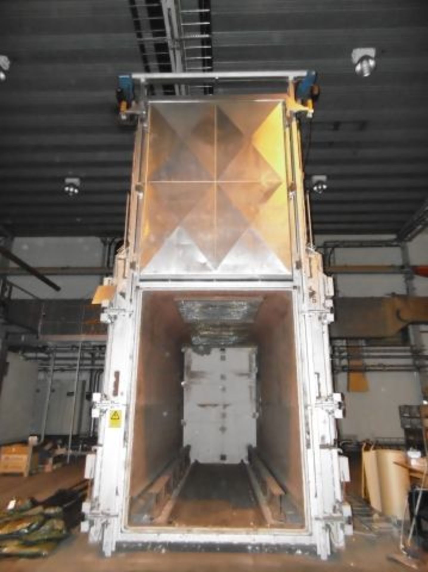 * Electric Final Annealing Furnace No5.   Click here to view more information on this lot. - Image 2 of 11