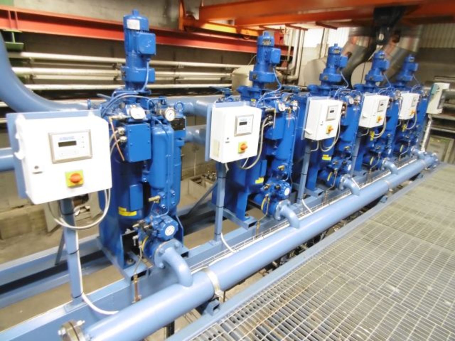 * 2011 Boll Lucent Selfclean Automatic Oil Filtration System comprising - Image 18 of 22