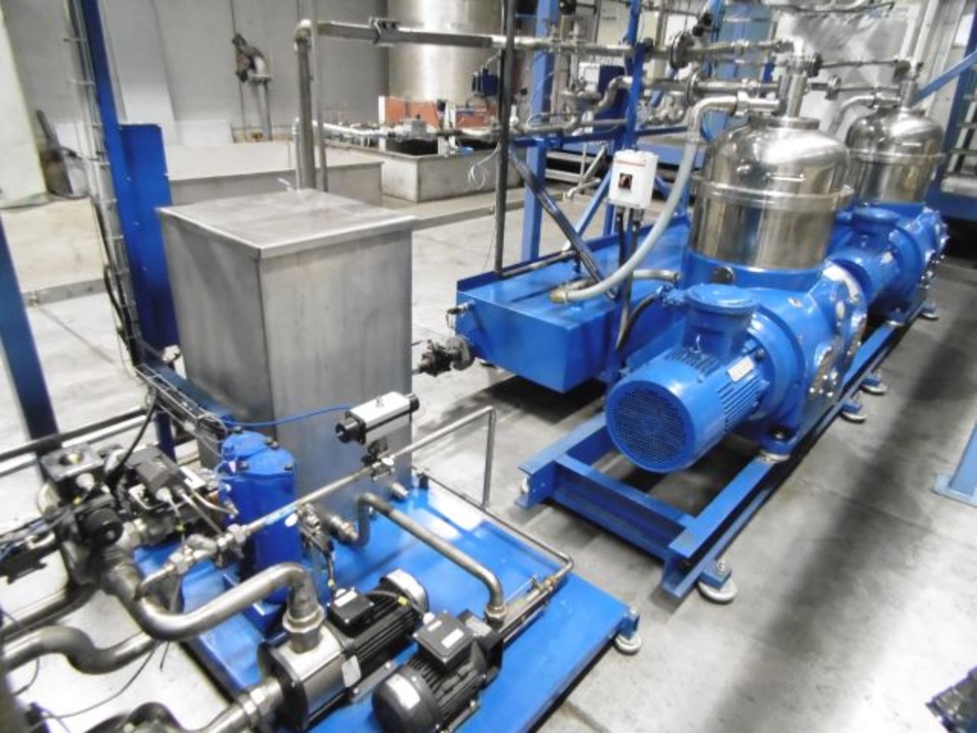 * 2011 Boll Lucent Selfclean Automatic Oil Filtration System comprising - Image 22 of 22