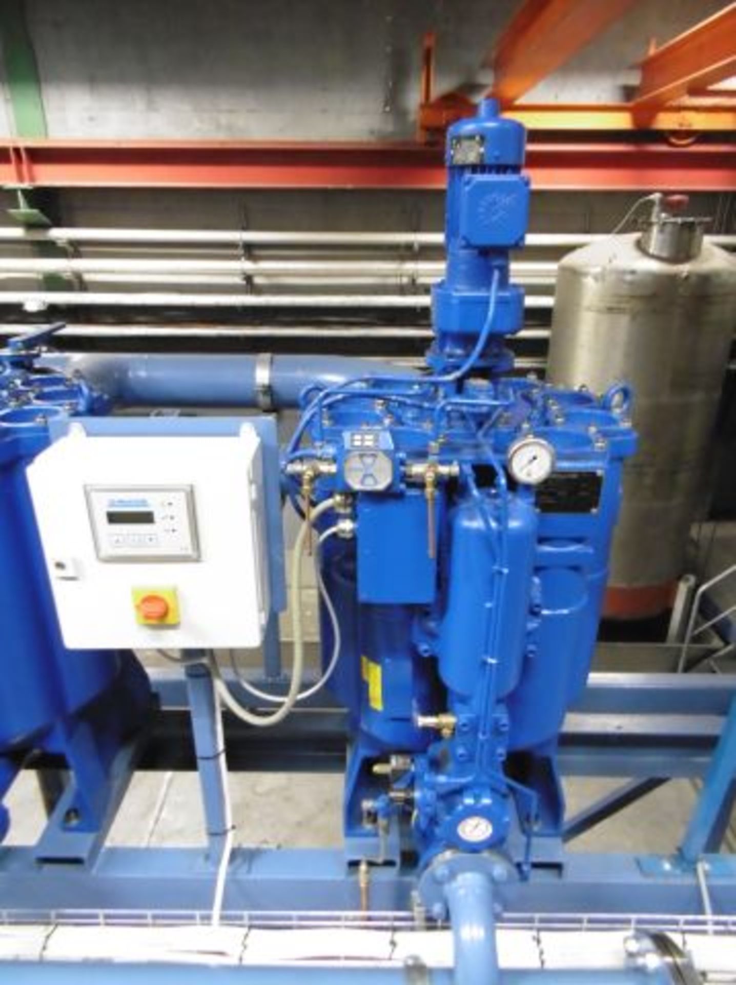 * 2011 Boll Lucent Selfclean Automatic Oil Filtration System comprising - Image 16 of 22