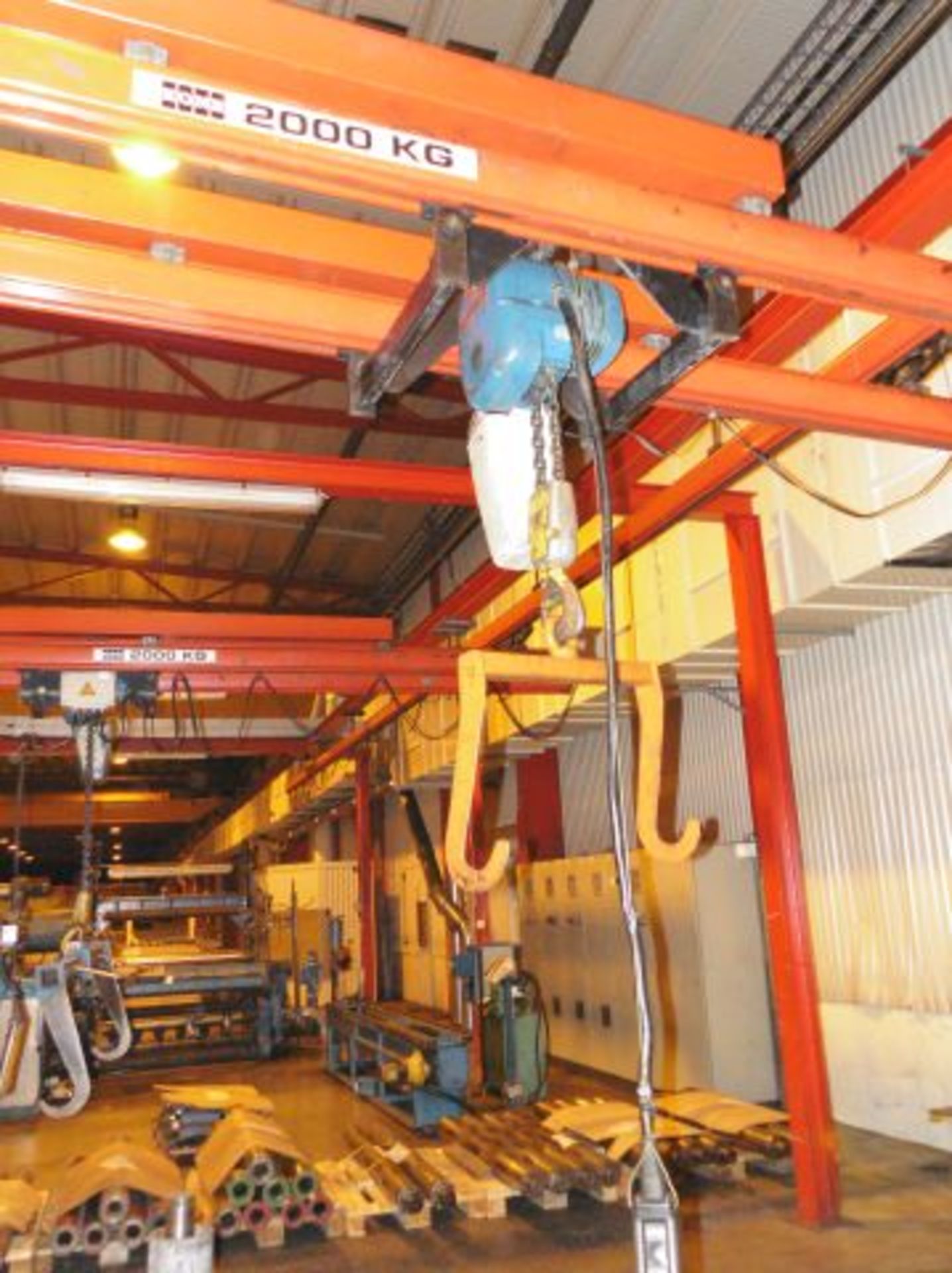 * RSJ Gantry with 2 x 2000kg KONE Pendant Operated Hoists.  Click here to view more information on - Image 4 of 7