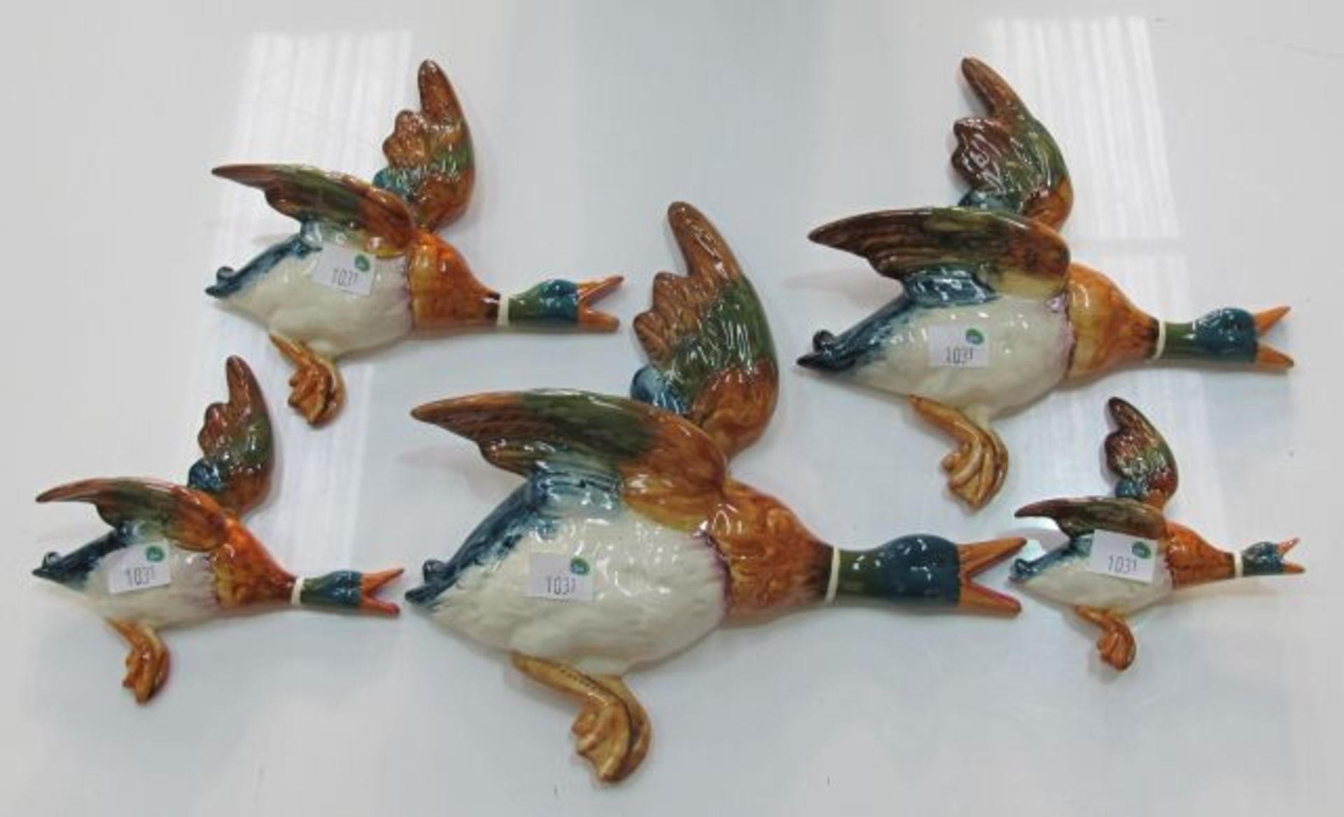 A complete set of Beswick Flying Ducks, Model 596 - 0, 1, 2, 3, 4 (est. £150-£250) - Image 2 of 2