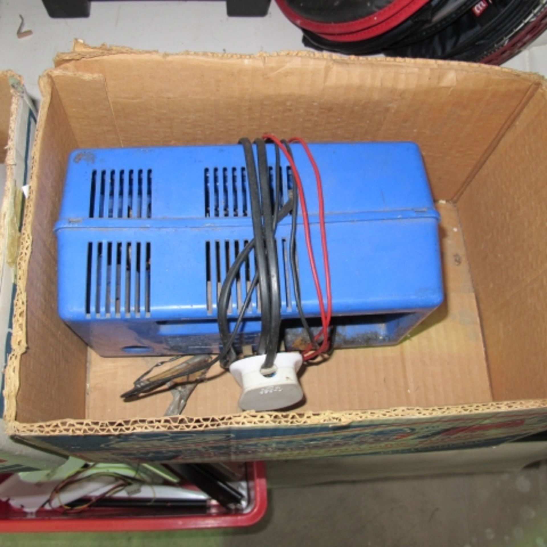 3 x Boxes of Various Battery Charging Units - Image 3 of 3