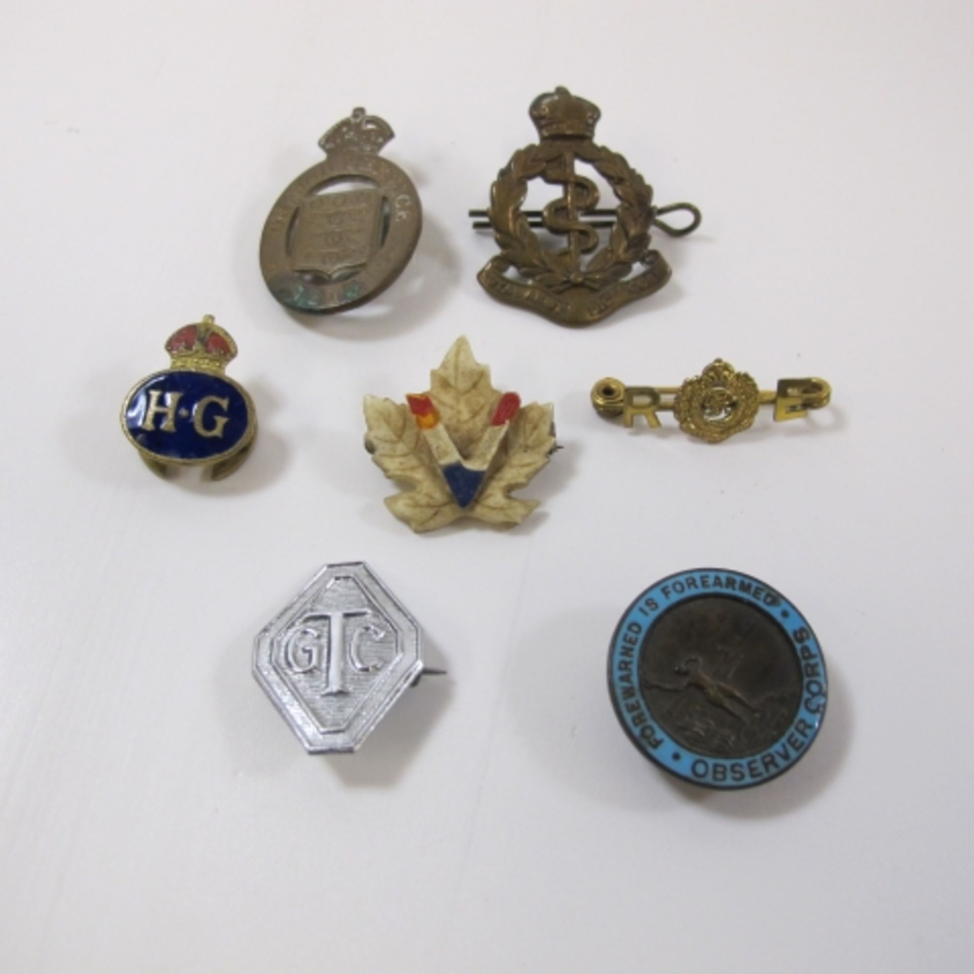 WW1 and WW2 Badges - on War Services 1915, WW2 Girls Training Corps (GTC) in Chromium, Observer - Image 2 of 3