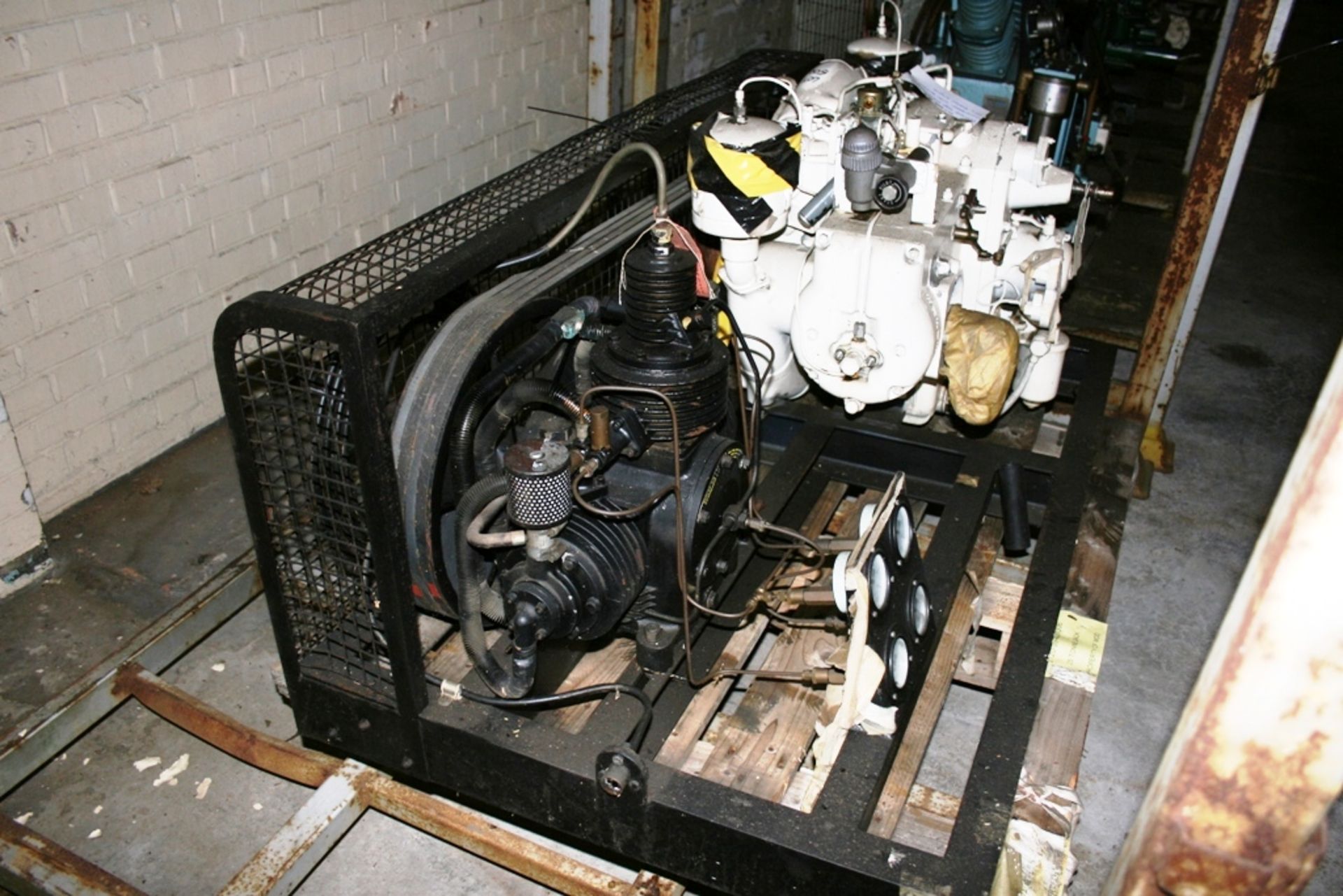 * Diesel Engine Enfield ho2 V twin compressor for diving use, Max working pressure1200PSI unused - Image 3 of 7