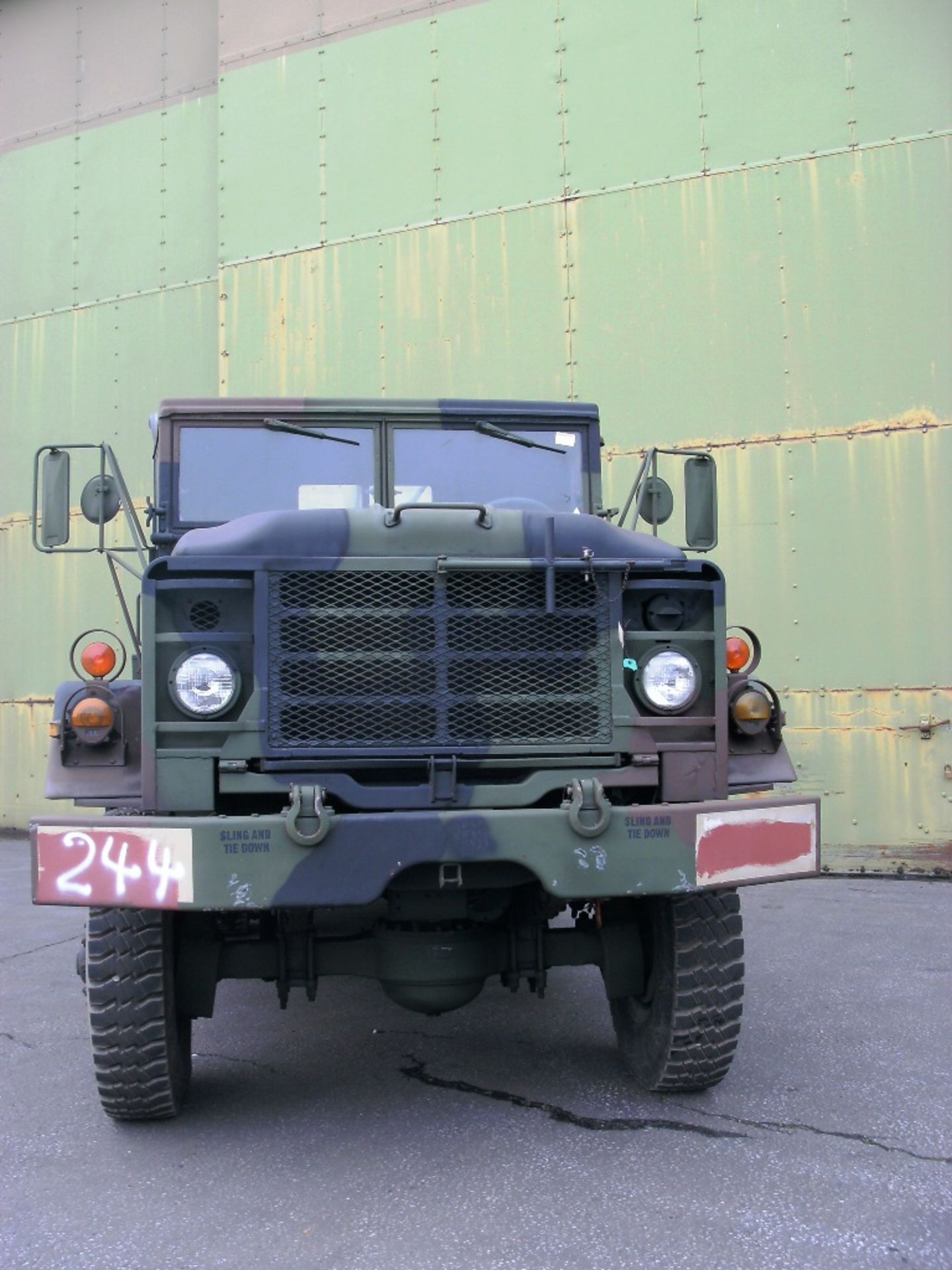 * A.M General M931 Tractor Unit, 6x6 LHD powered by Cummins NHC 250 diesel engine, Allison MT654CR - Image 11 of 11