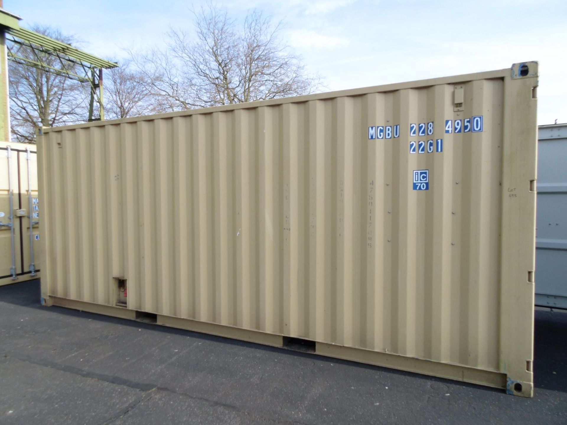 * Containerised  Medical waste Incinerators in ISO 20ft containers per wired packaged units, primary