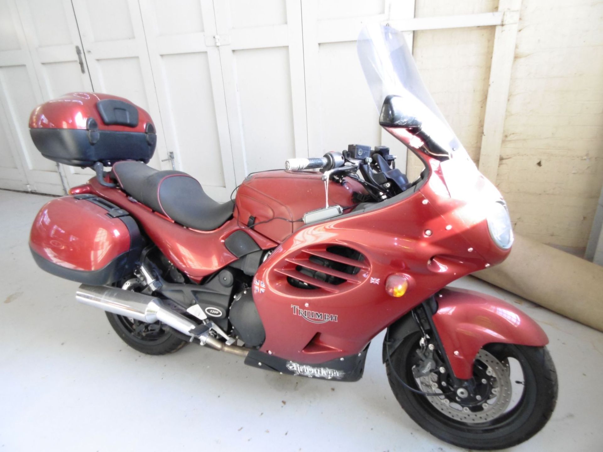 Truimph Trophy 1200cc Year man 2001 mileage 29,700 with side panniers  V5 Keys Very Good condition