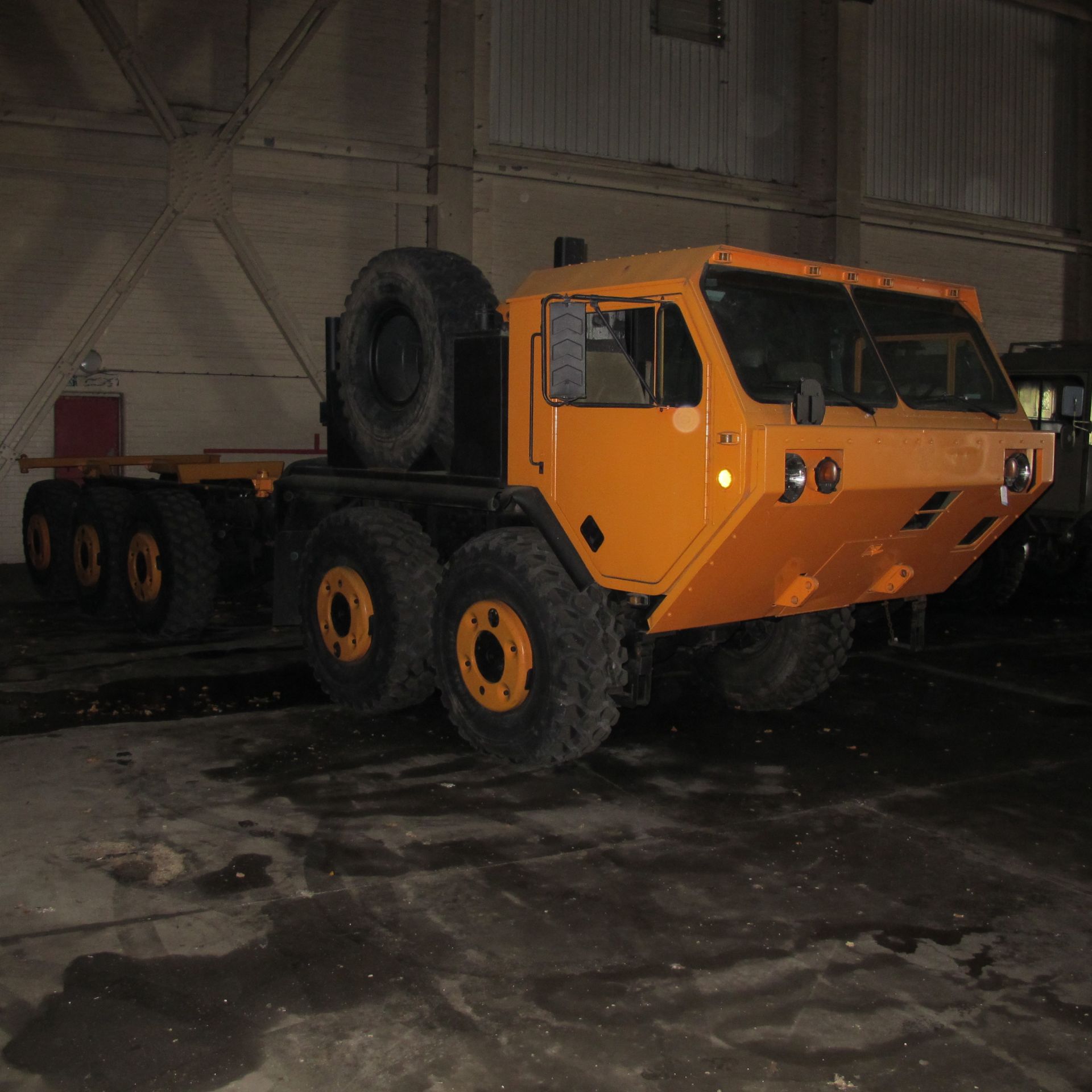 * Oshkosh 10x10 Heavy tactical Truck to LHD Specification. Powered by a Detroit 8v92TA 500hp - Image 3 of 13