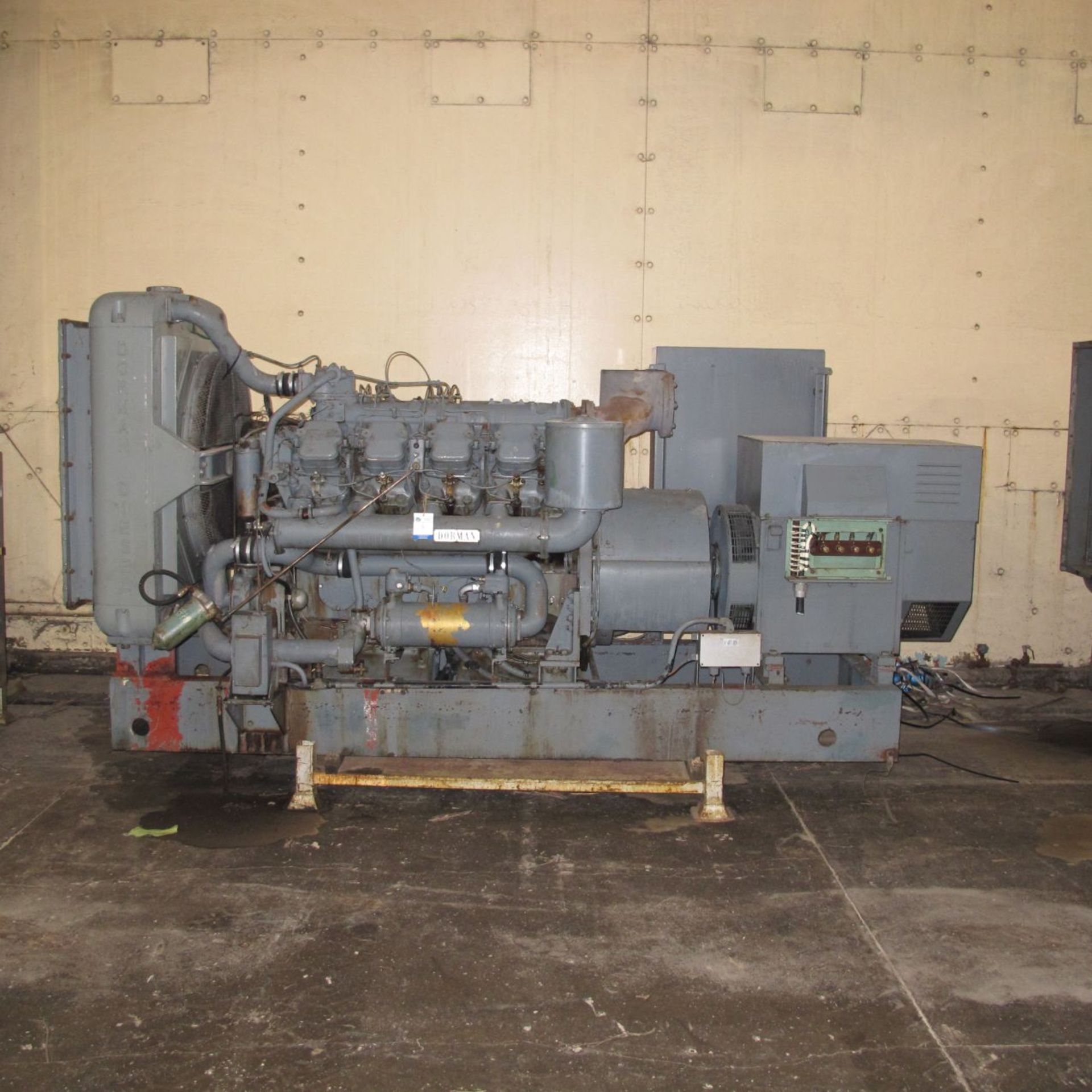 * Diesel Engine Generator Dorman 8QV 8cyl non Turbo, Brush Alternator, 187.5KVA, 3 Phase, 50Hz,