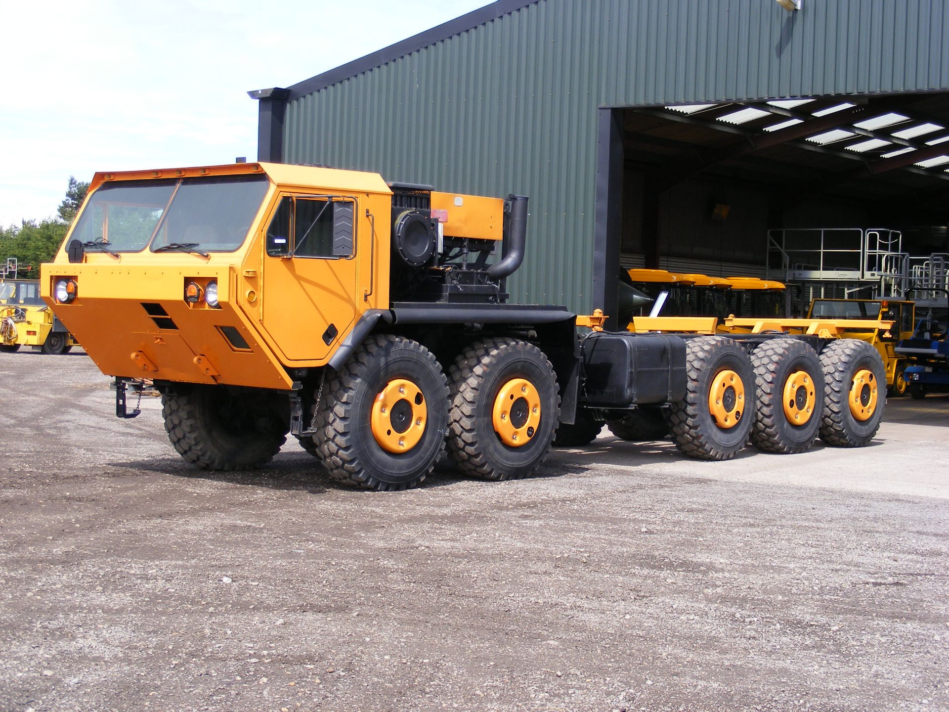 * Oshkosh 10x10 Heavy tactical Truck to LHD Specification. Powered by a Detroit 8v92TA 500hp - Image 10 of 13