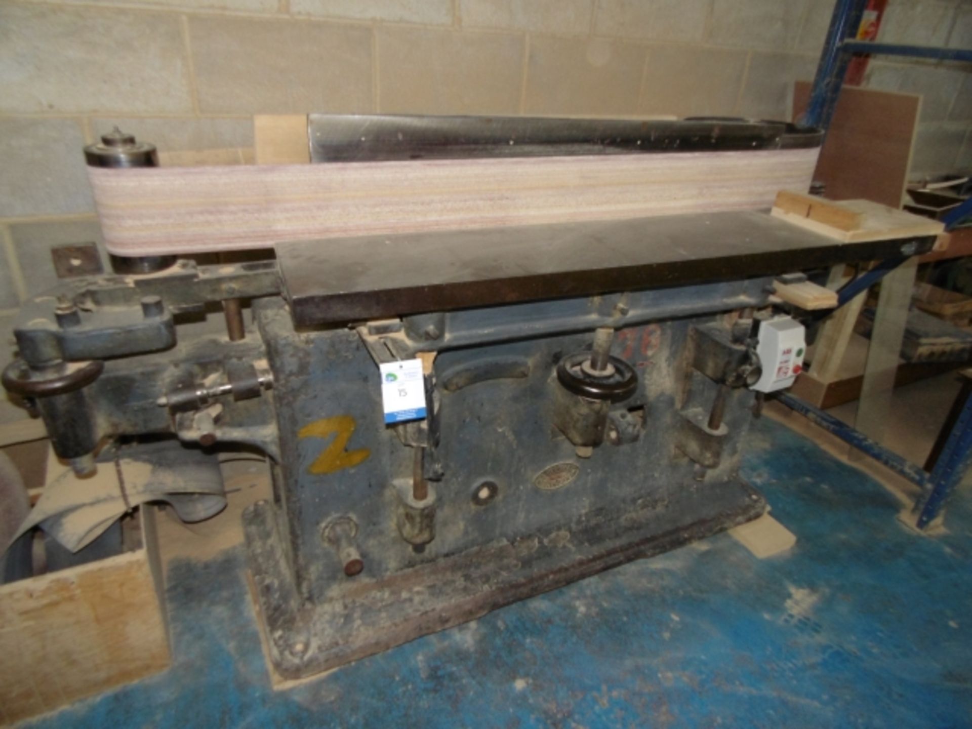 A. COOKSLEY HORIZONTAL BELT SANDER; BED LENGTH 1430MM; 3 PHASE; WITH ABB E-PACK BRAKE. PLEASE NOTE - Image 2 of 5