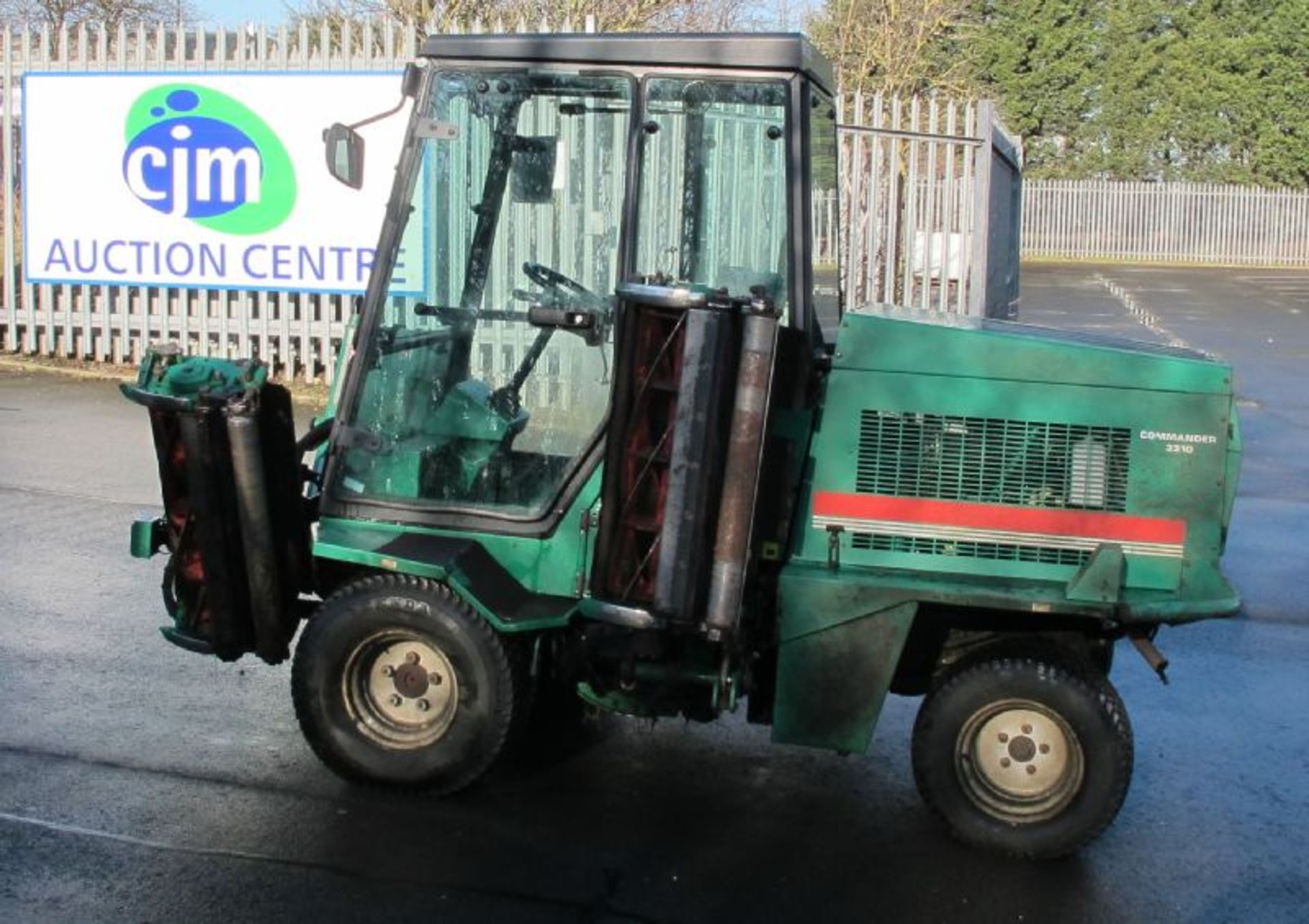 Ransome Commander 3510, 5 gang cylinder, diesel, Cab Mower.