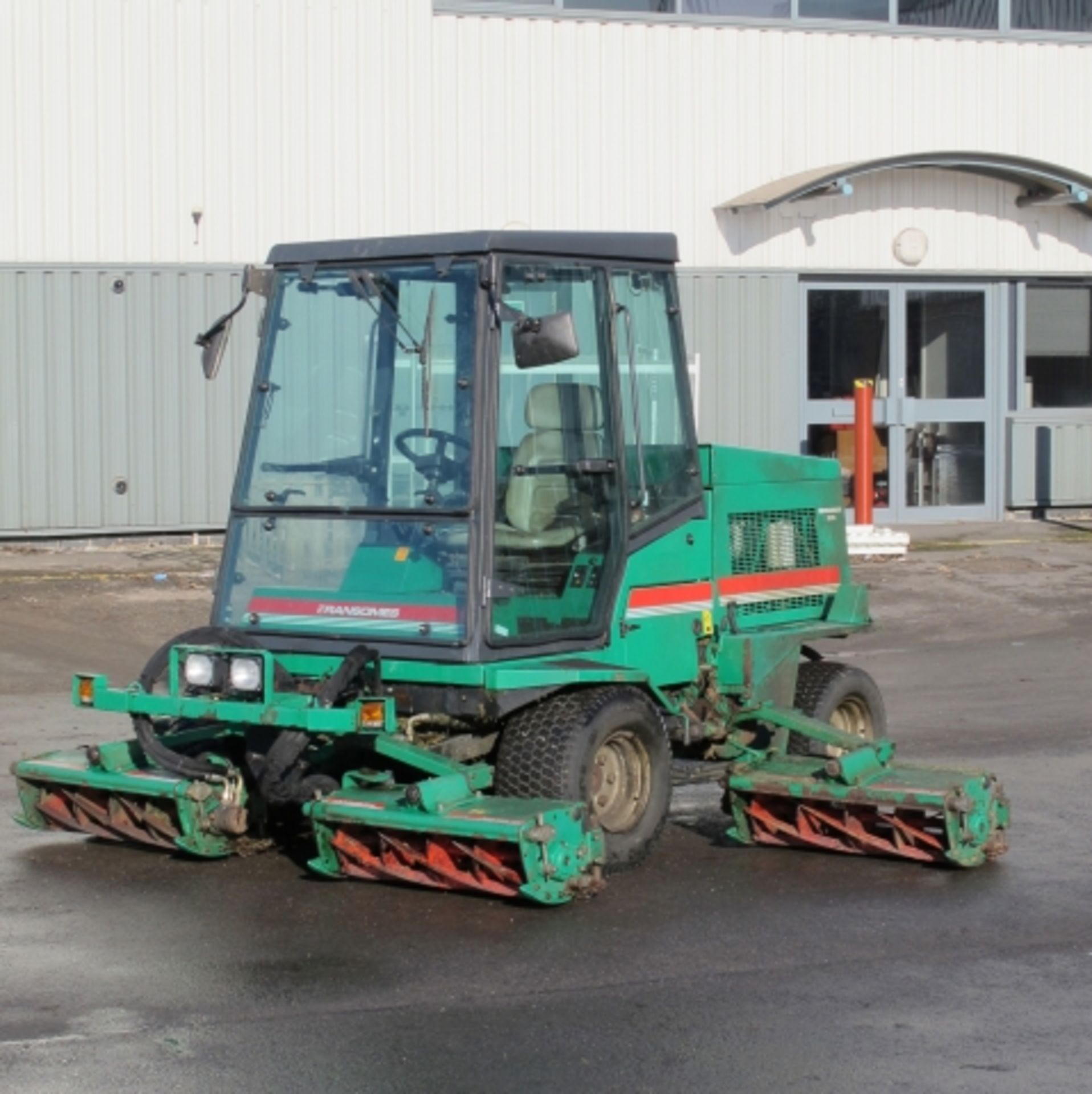 Ransome Commander 3510, 5 gang cylinder, diesel, Cab Mower. - Image 5 of 11