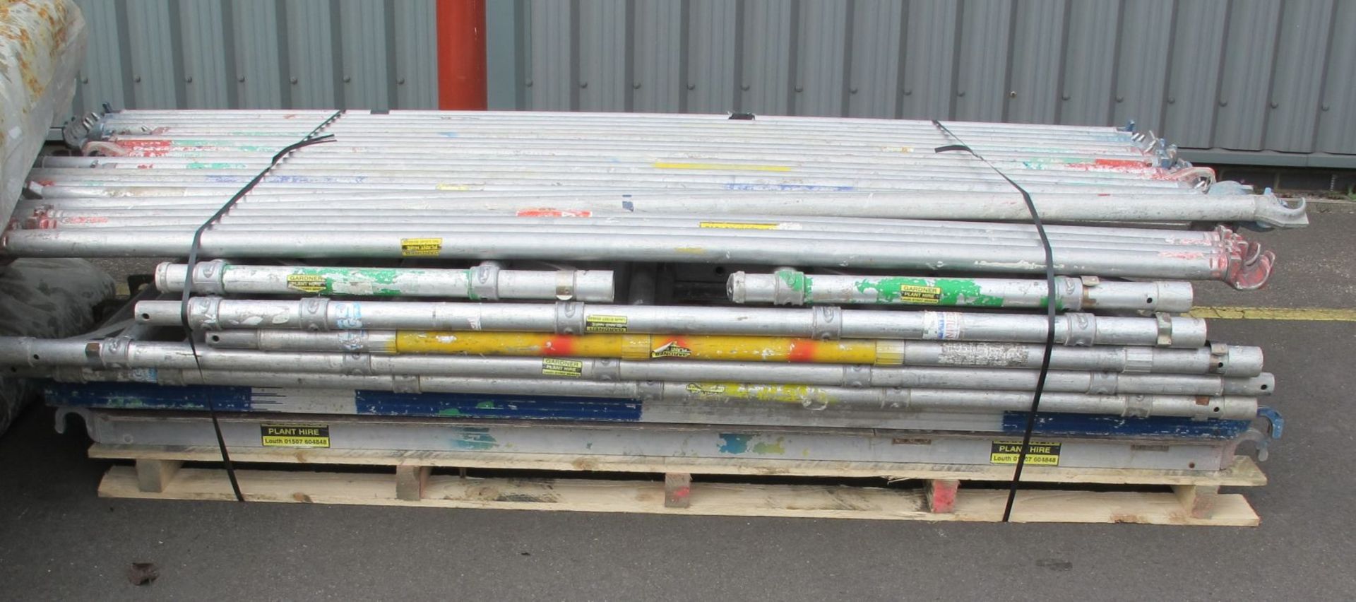 * Pallet of aluminium boltless scaffold and boards. Please note there is a £5 plus VAT handling