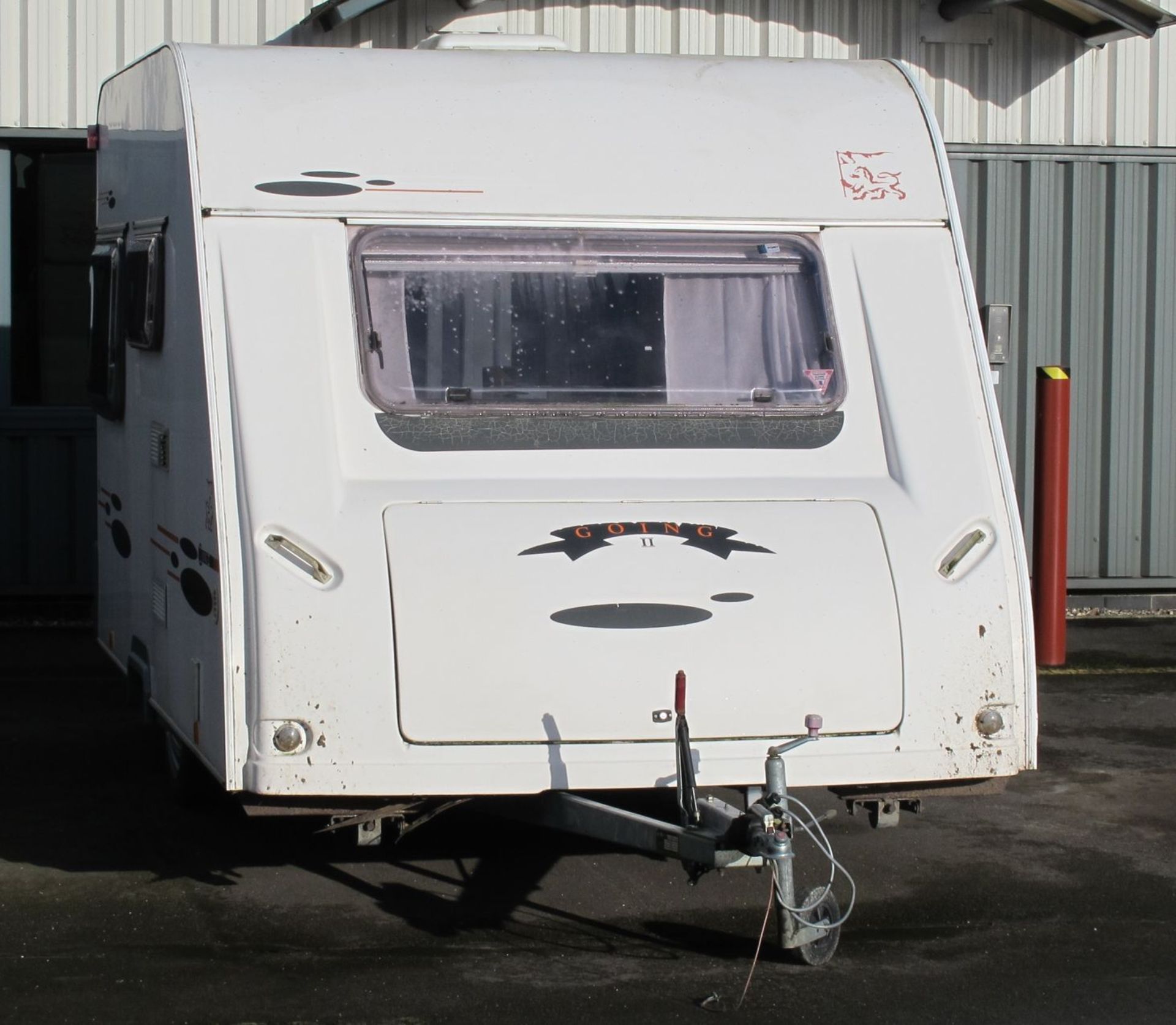 2005 Going II 550kg 3 Berth Caravan.  Model No 300, Serial Number: 0003005P018903 - Image 2 of 14