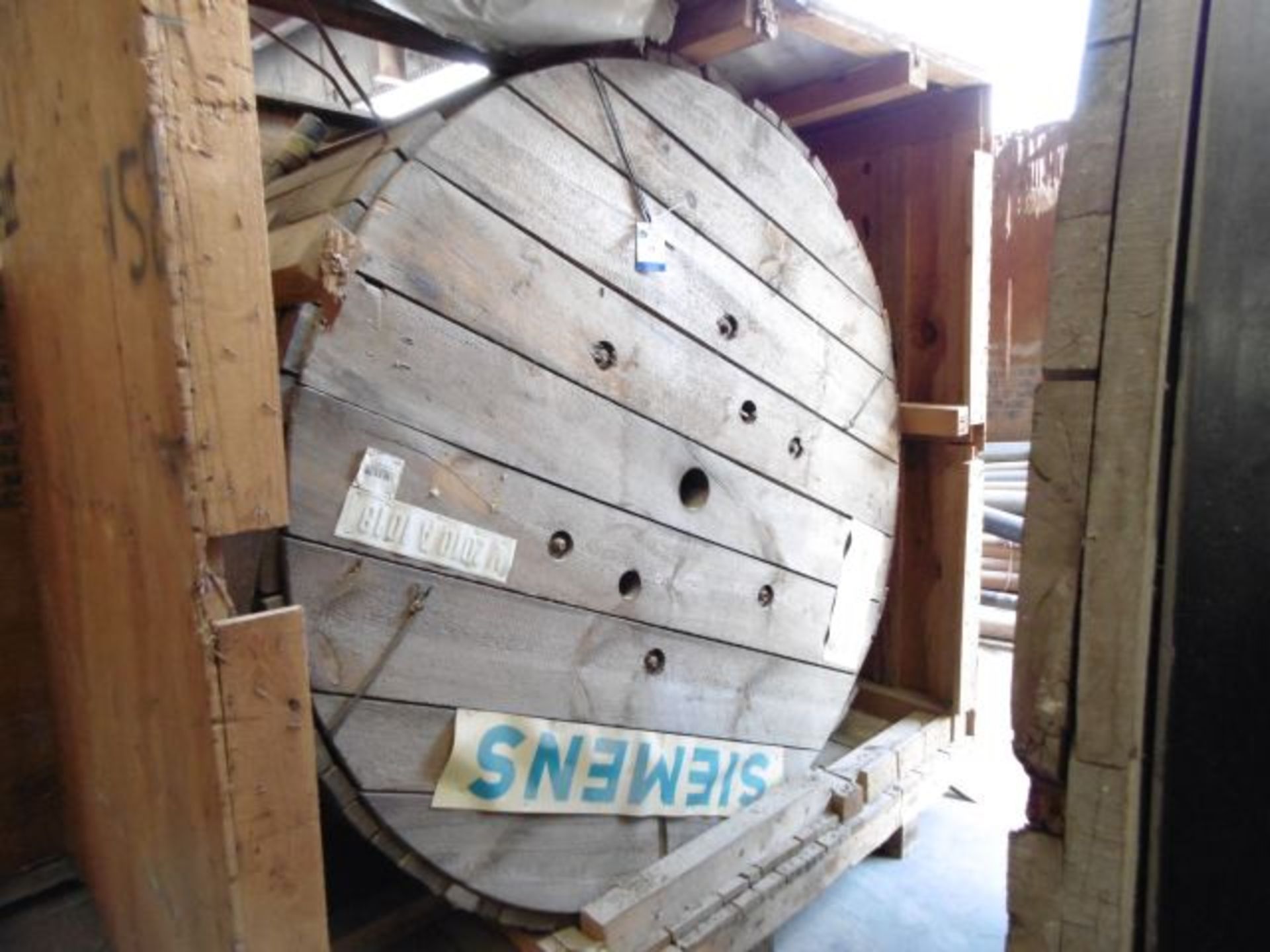 Unused Reel of Siemens Six-Core Heavy Duty Power Cable; 3455KG net weight; ID NO V2010A1018