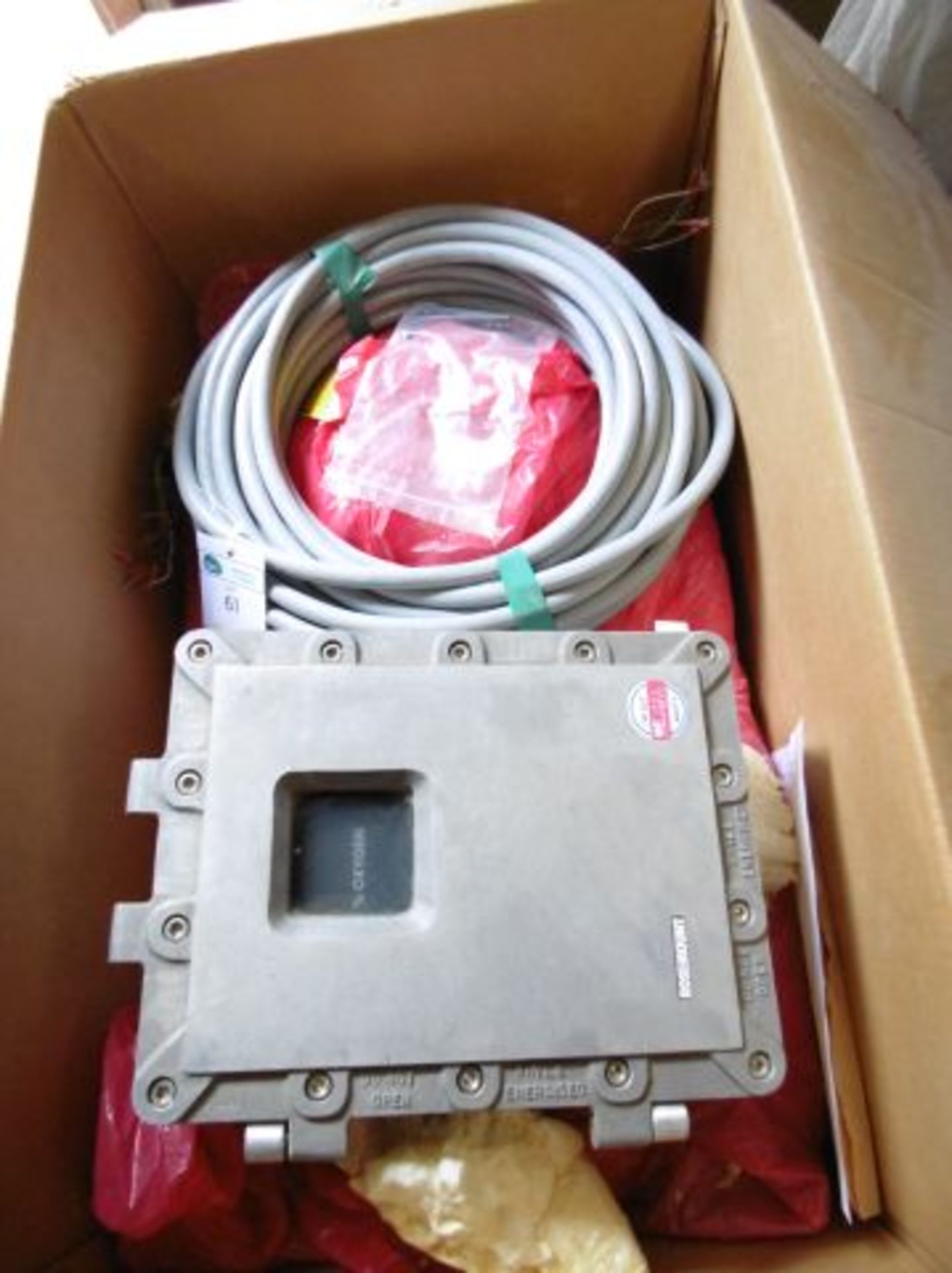 Unused Rosemount 1ft 3000 Oxygen Monitor & Singla Cable
