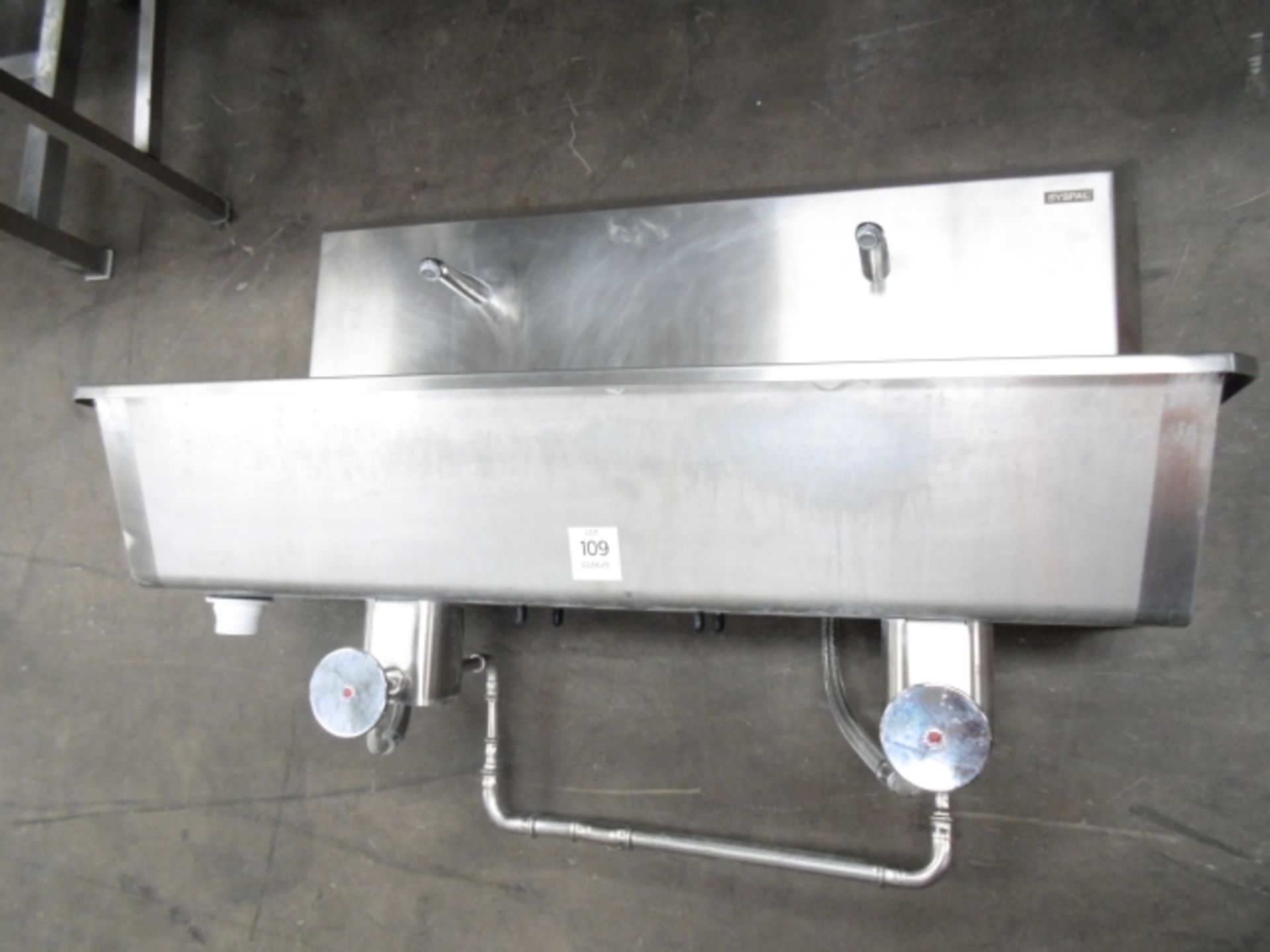 * Syspal Stainless Steel Knee - Operated Twin Sink Unit