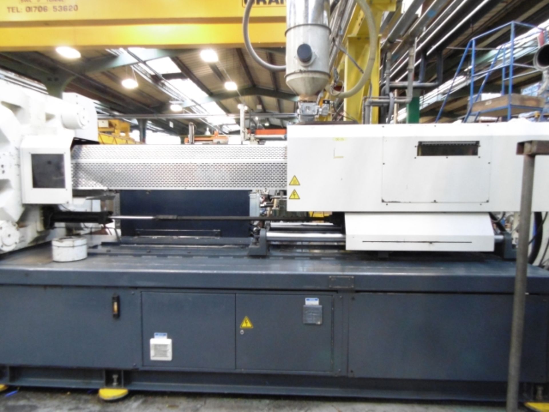 * VAN DORN DEMAG 600 TONNE HTG SERIES HORIZONTAL INJECTION MOULDER WITH CNC CONTROLS; 3 PHASE; - Image 3 of 24