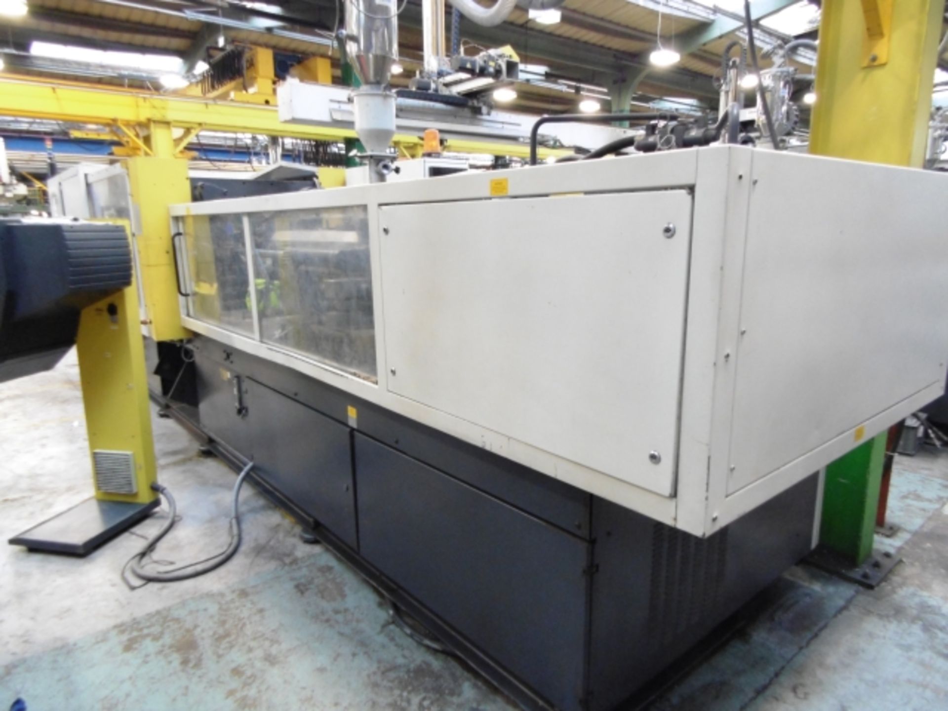 * 1995 FERROMATIK MILACRON TYPE K275-E CNC INJECTION MOULDER - FOR SPARES OR REPAIR; CLAMPING - Image 13 of 18