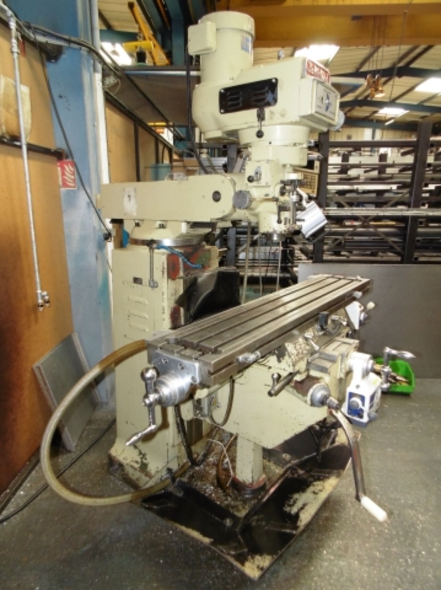 * 1989 Johnford model 4 AVS milling machine with rotating turret; spindle speed Lo= 60-400, Hi= - Image 7 of 15