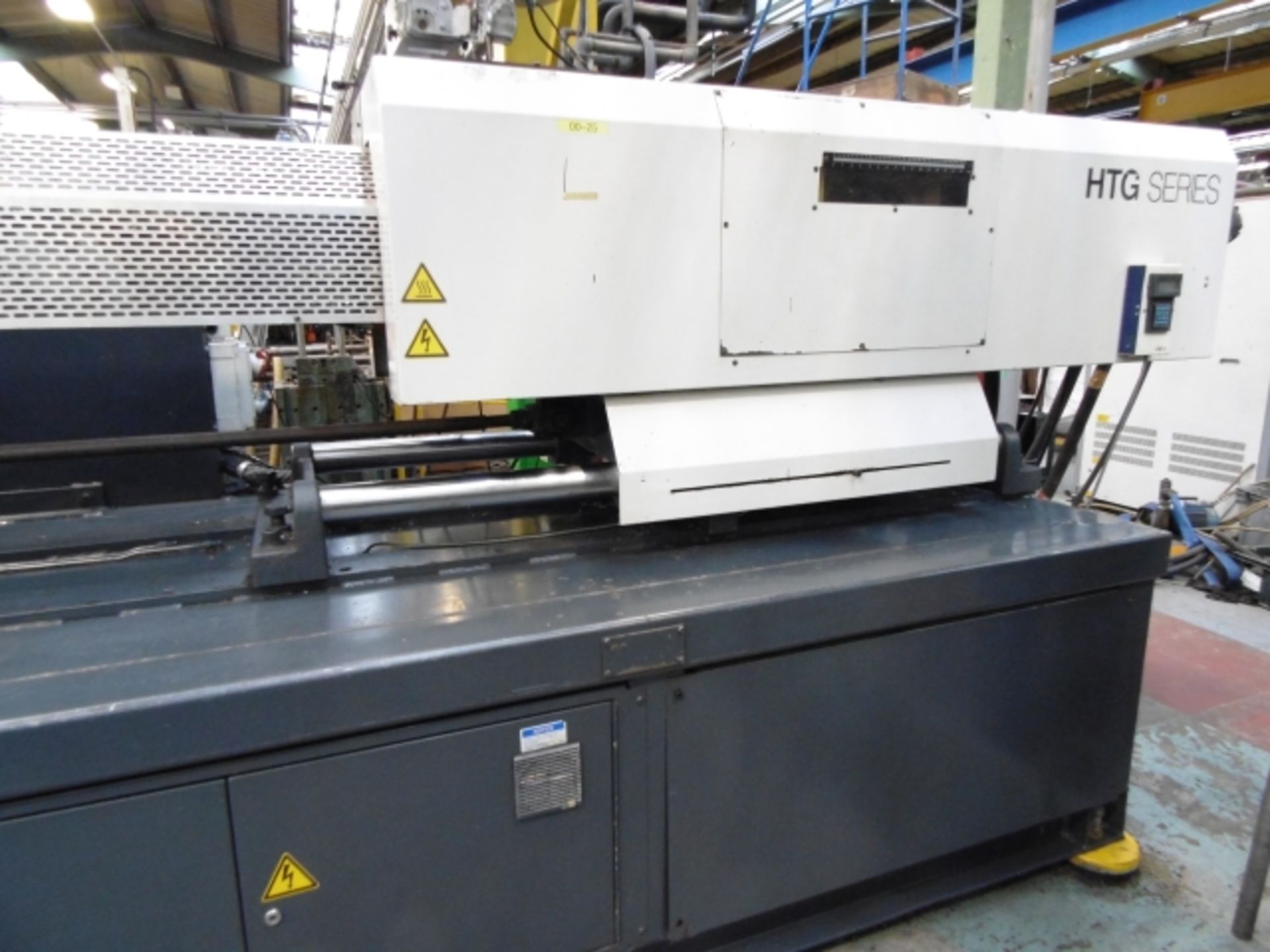 * VAN DORN DEMAG 600 TONNE HTG SERIES HORIZONTAL INJECTION MOULDER WITH CNC CONTROLS; 3 PHASE; - Image 9 of 24