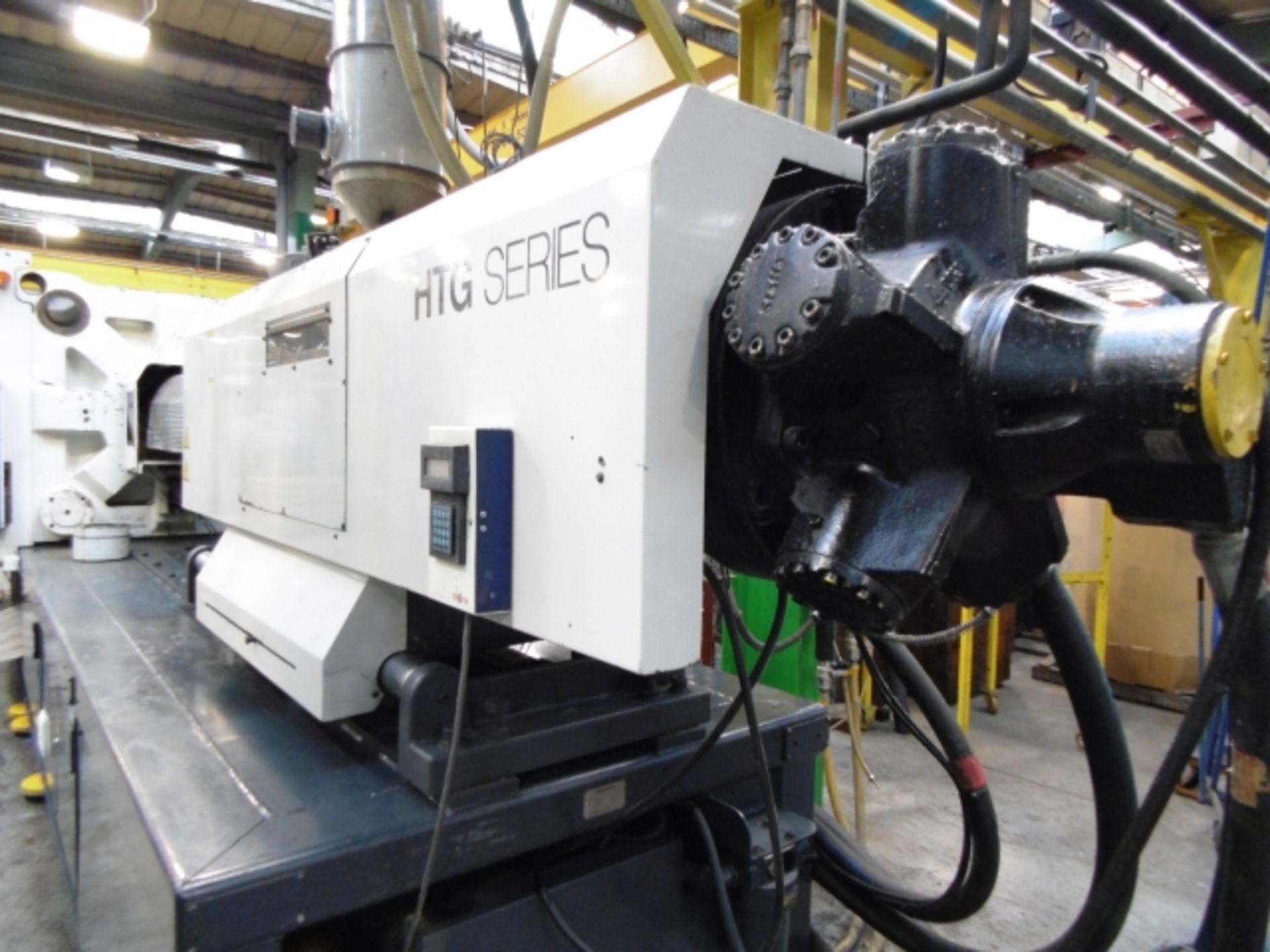 * VAN DORN DEMAG 600 TONNE HTG SERIES HORIZONTAL INJECTION MOULDER WITH CNC CONTROLS; 3 PHASE; - Image 22 of 24