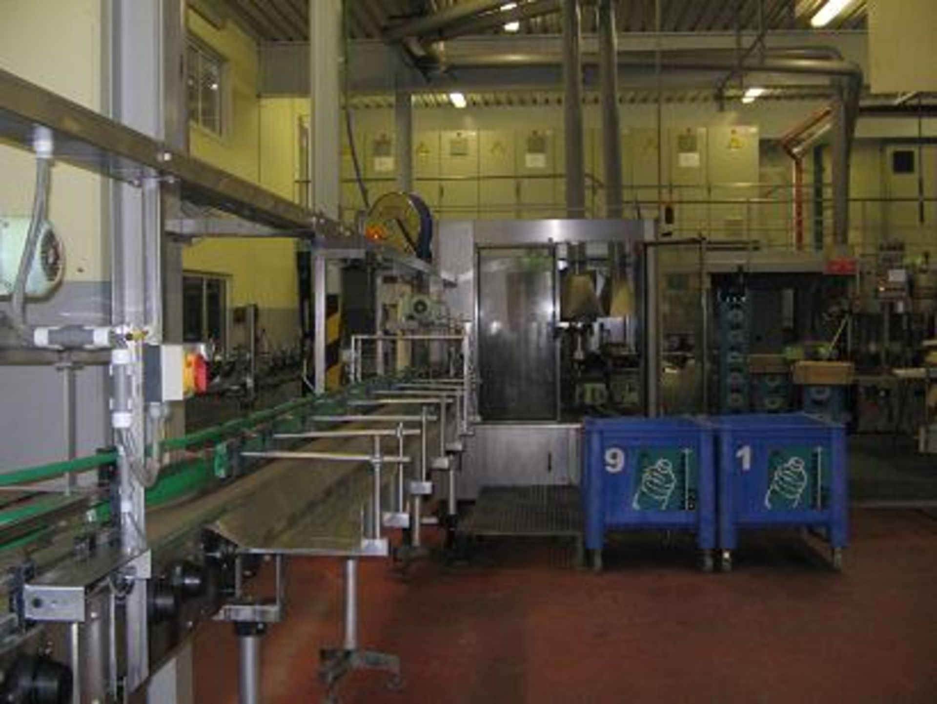 High capacity SOFT DRINK /Water bottling FILLING line suitable for beverage Industries (still produ - Image 4 of 16