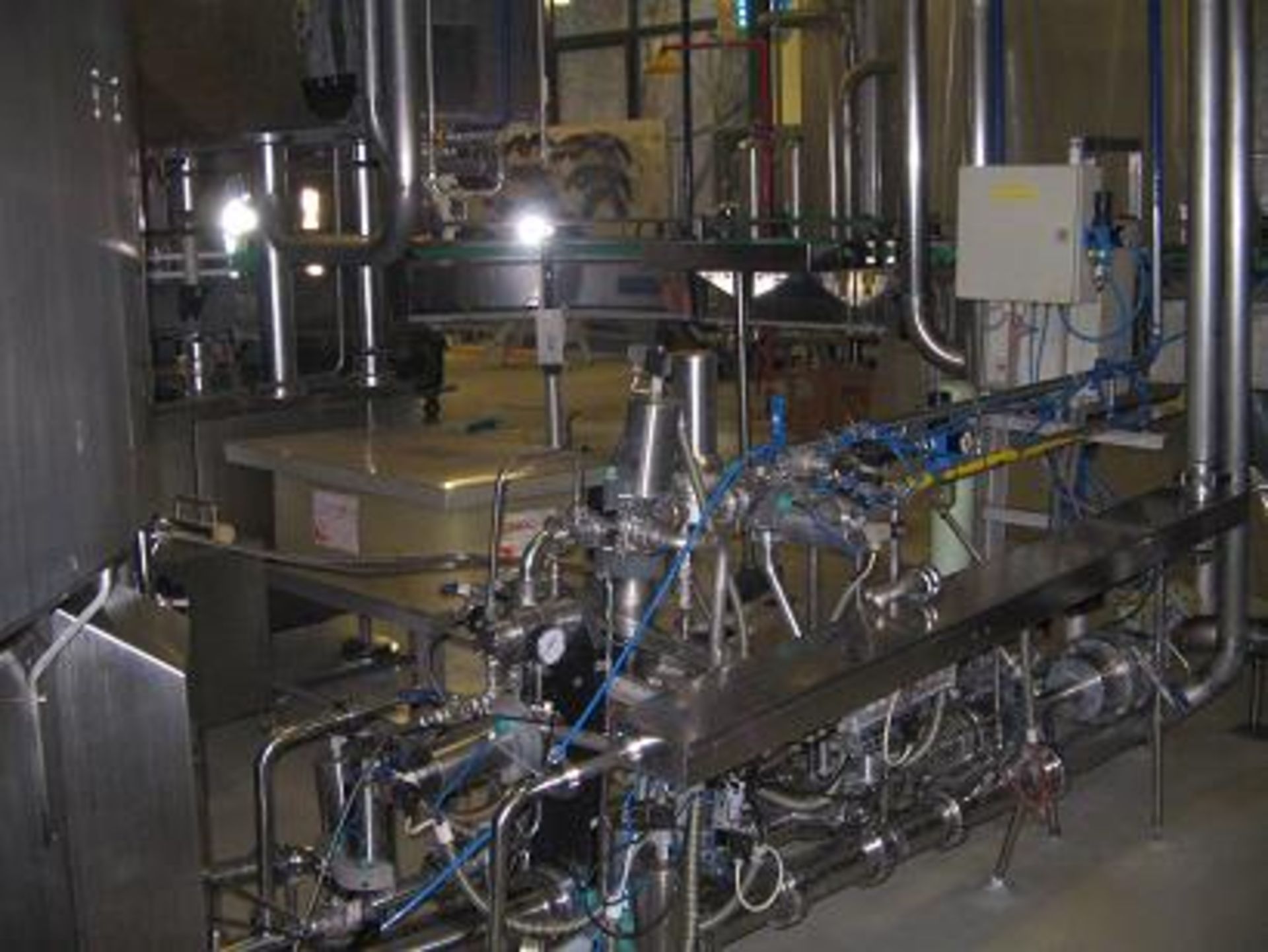 High capacity SOFT DRINK /Water bottling FILLING line suitable for beverage Industries (still produ - Image 15 of 16