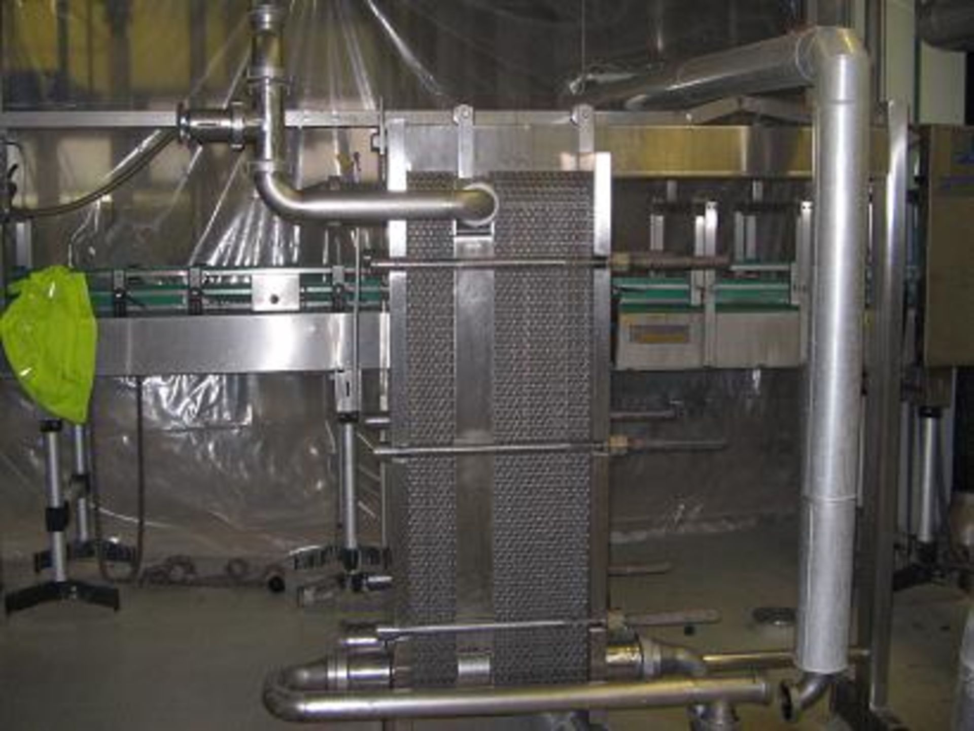 High capacity SOFT DRINK /Water bottling FILLING line suitable for beverage Industries (still produ - Image 3 of 16