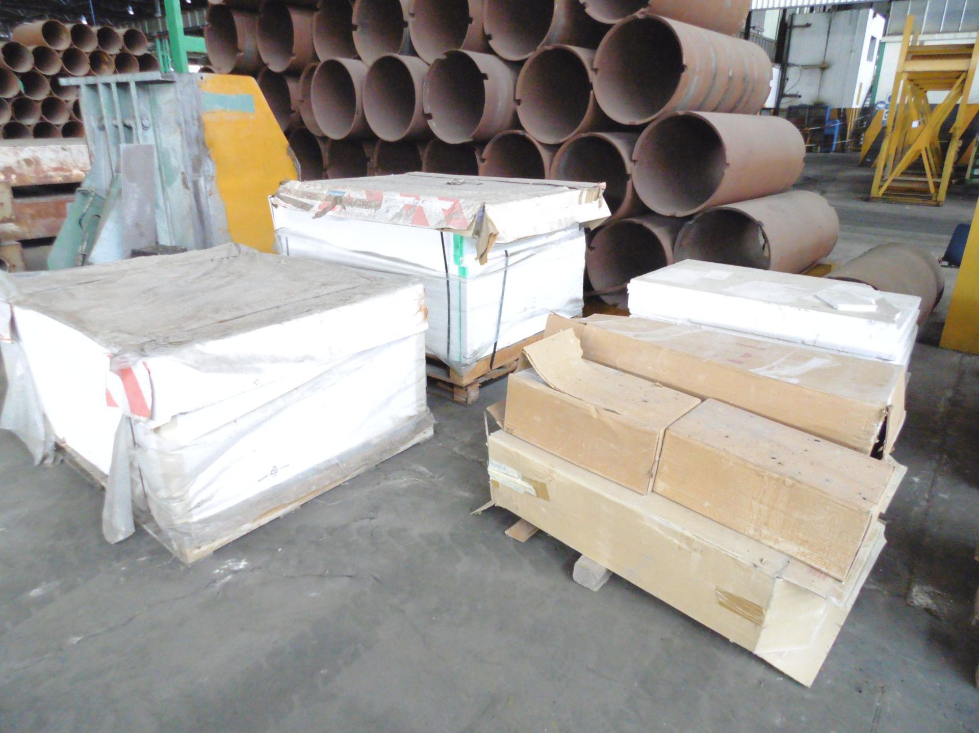 Qty of Assorted Foundry/Furnace Consumables including Thermal Ceramics Superwool, Refractory Plates, - Image 6 of 8