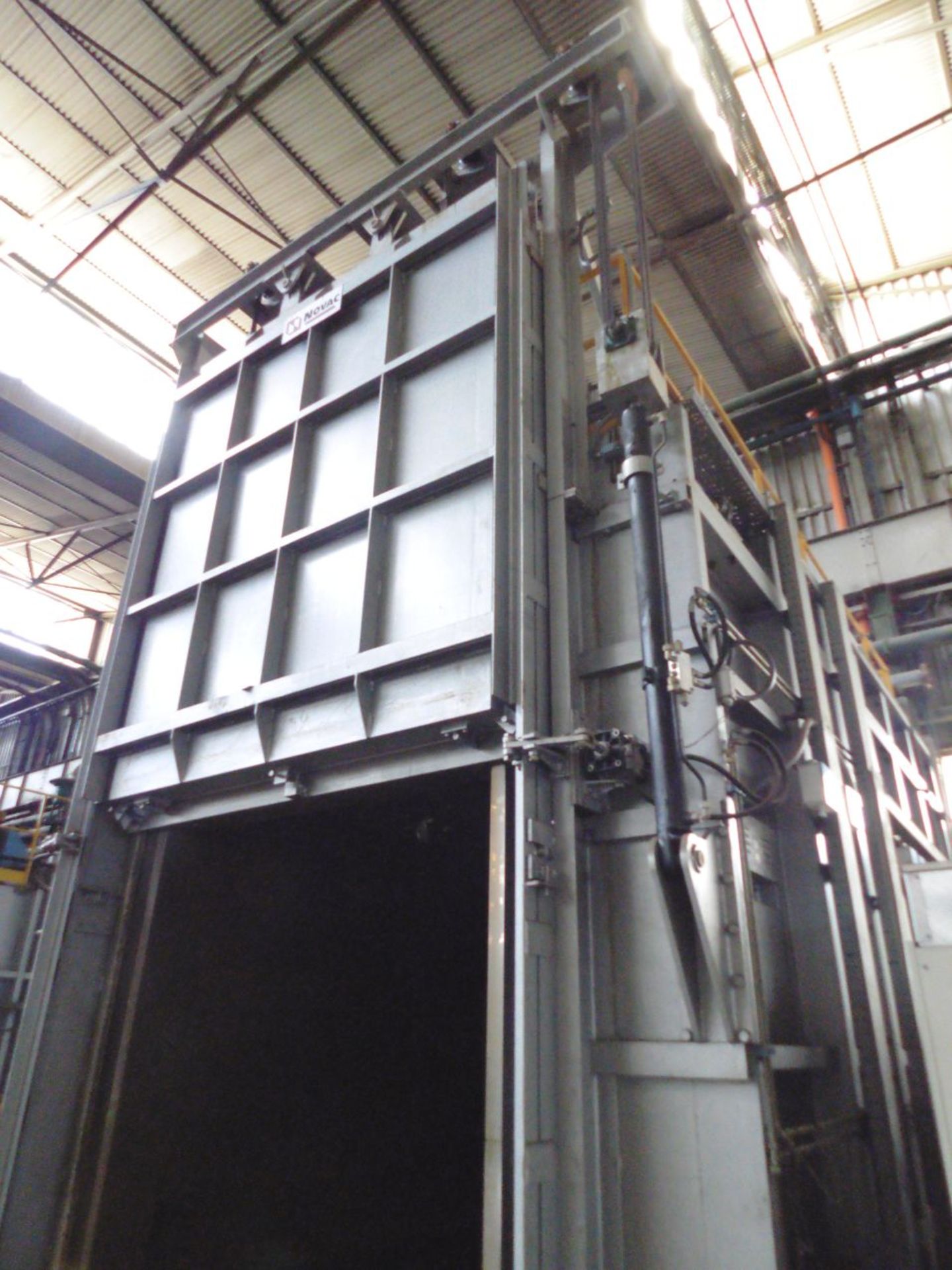 2004 Novak 20 Tonnes Electric Coil Annealing Furnace; Model PN-30-350D-L-ETV3-E-000; with 12 x Reart - Image 11 of 11