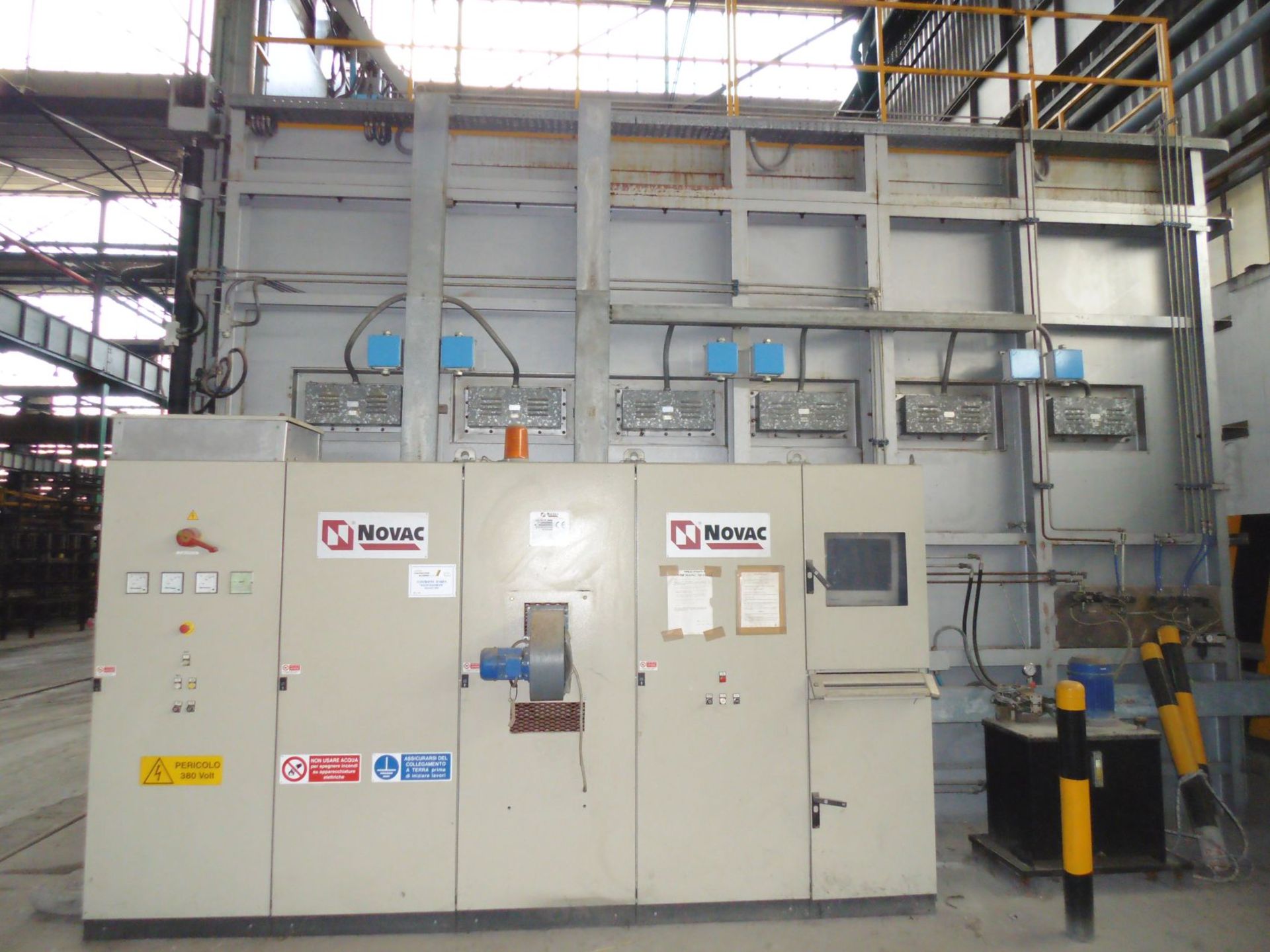 2004 Novak 20 Tonnes Electric Coil Annealing Furnace; Model PN-30-350D-L-ETV3-E-000; with 12 x Reart - Image 7 of 11