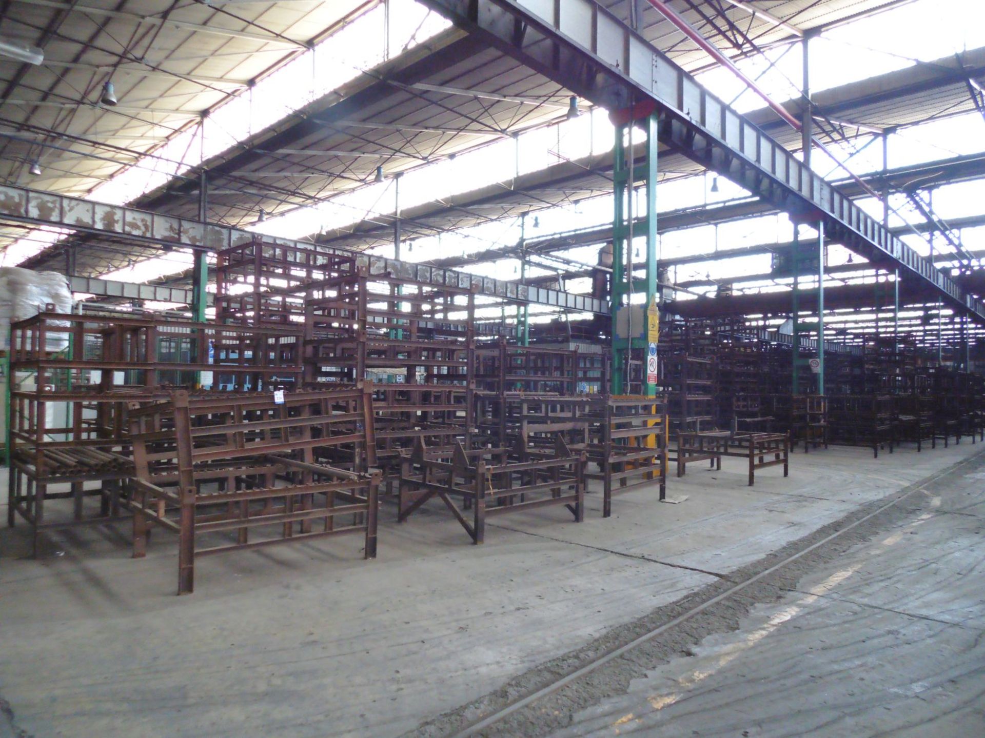 Approx 200 x Furnace Coil Loading Frames in various sizes ranging from 1900 x 1000mm to 1900 x - Image 2 of 4