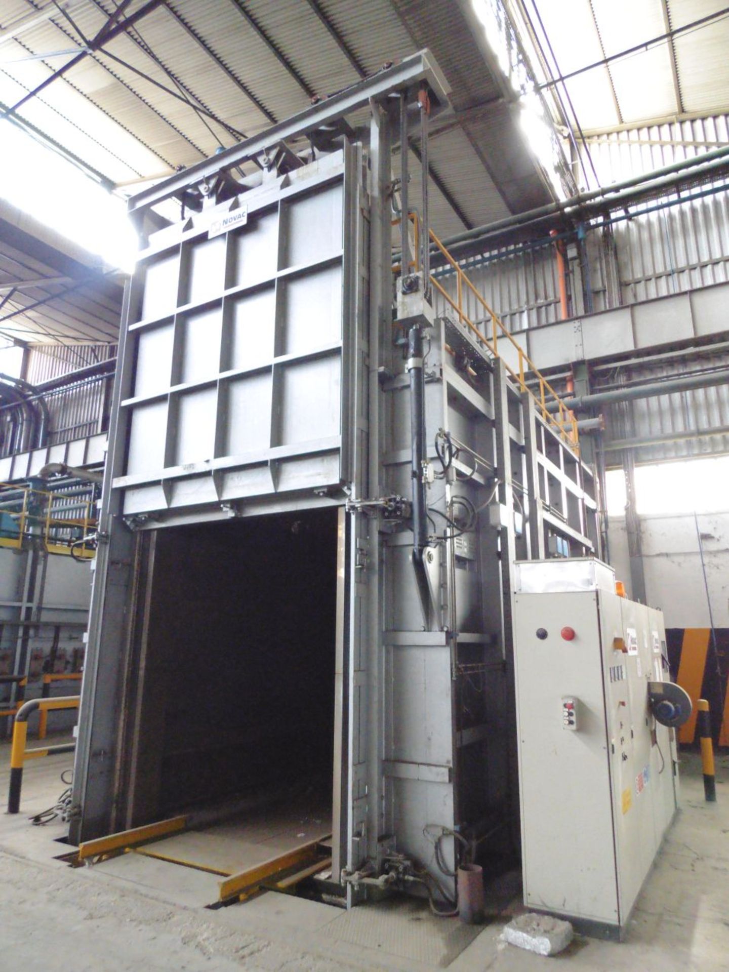 2004 Novak 20 Tonnes Electric Coil Annealing Furnace; Model PN-30-350D-L-ETV3-E-000; with 12 x Reart