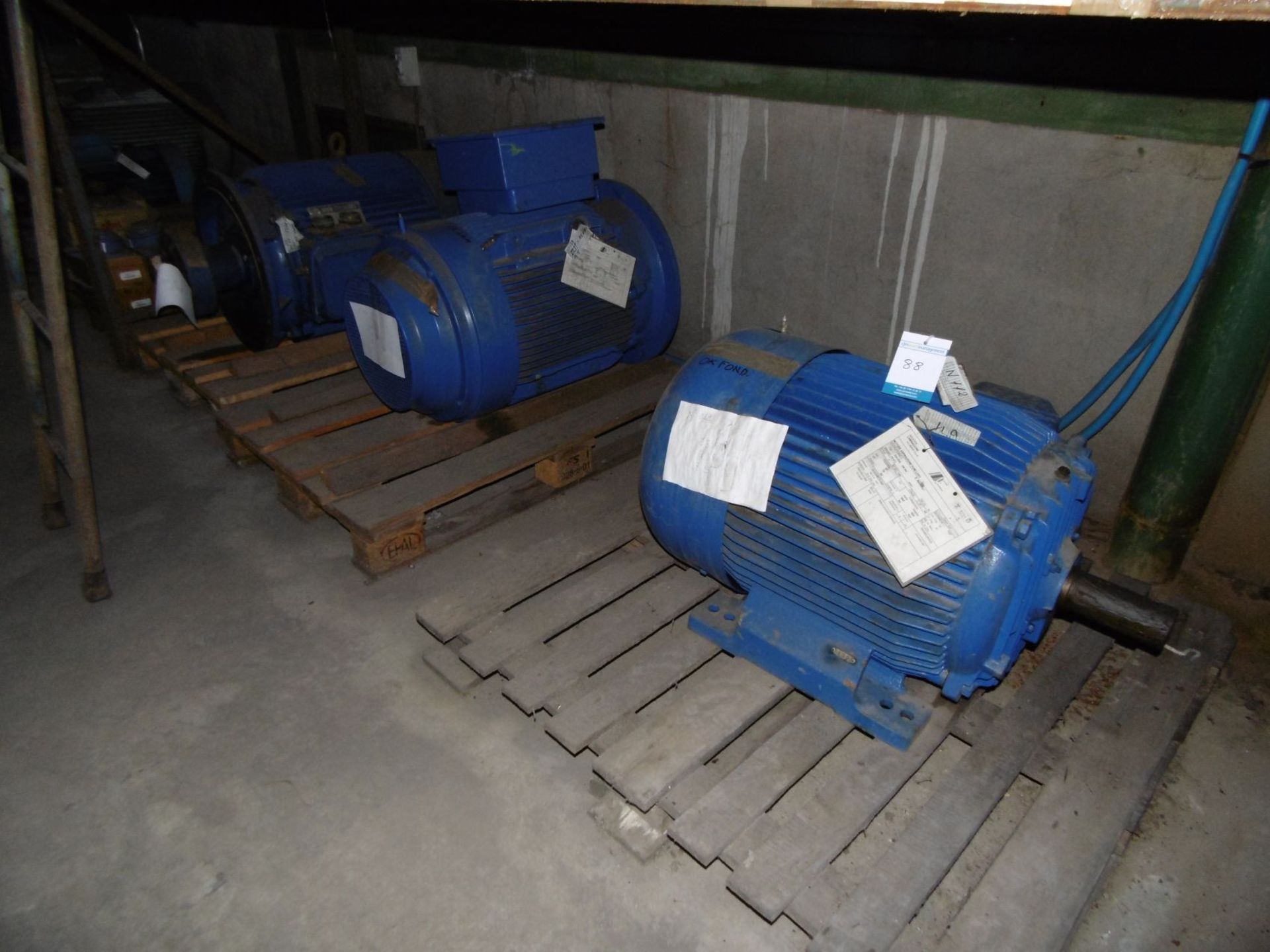 49 x Large Electric Motors including continuous and alternating current, to include ABB 110KW, - Image 2 of 10