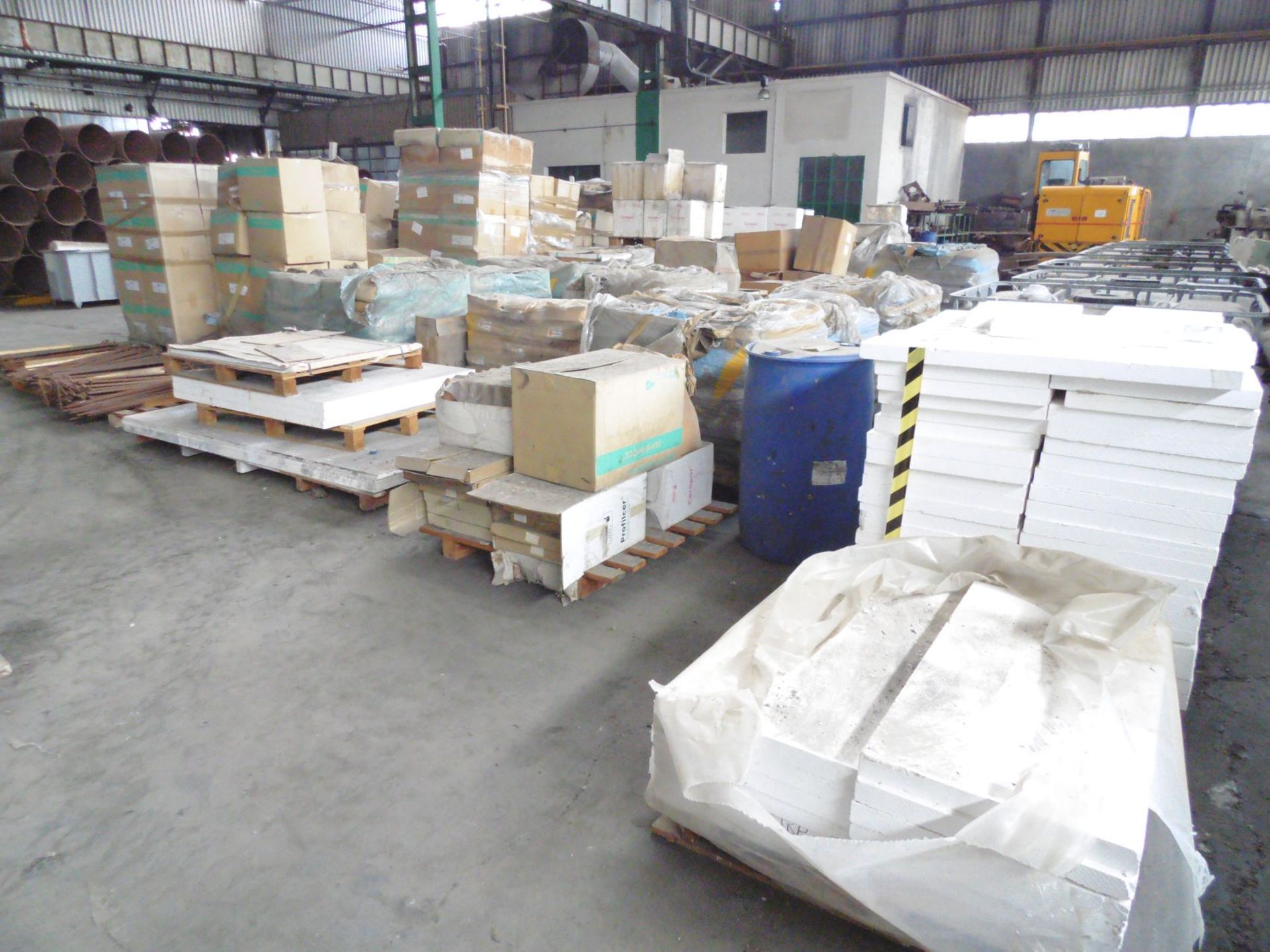 Qty of Assorted Foundry/Furnace Consumables including Thermal Ceramics Superwool, Refractory Plates,