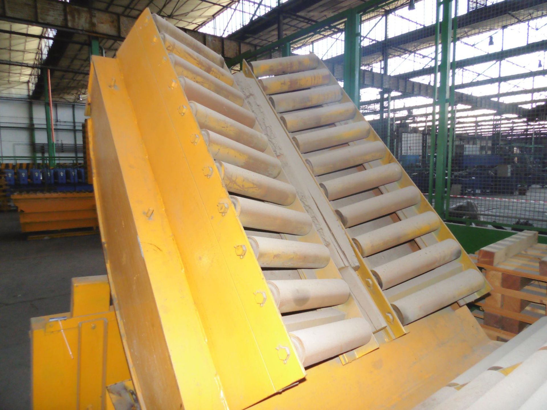 Coil Upender for Bushman Coils; Flat Bed 2000 x 1650mm; Angled Bed 1600 x 1000mm; 3 Phase - 400V - Image 6 of 7