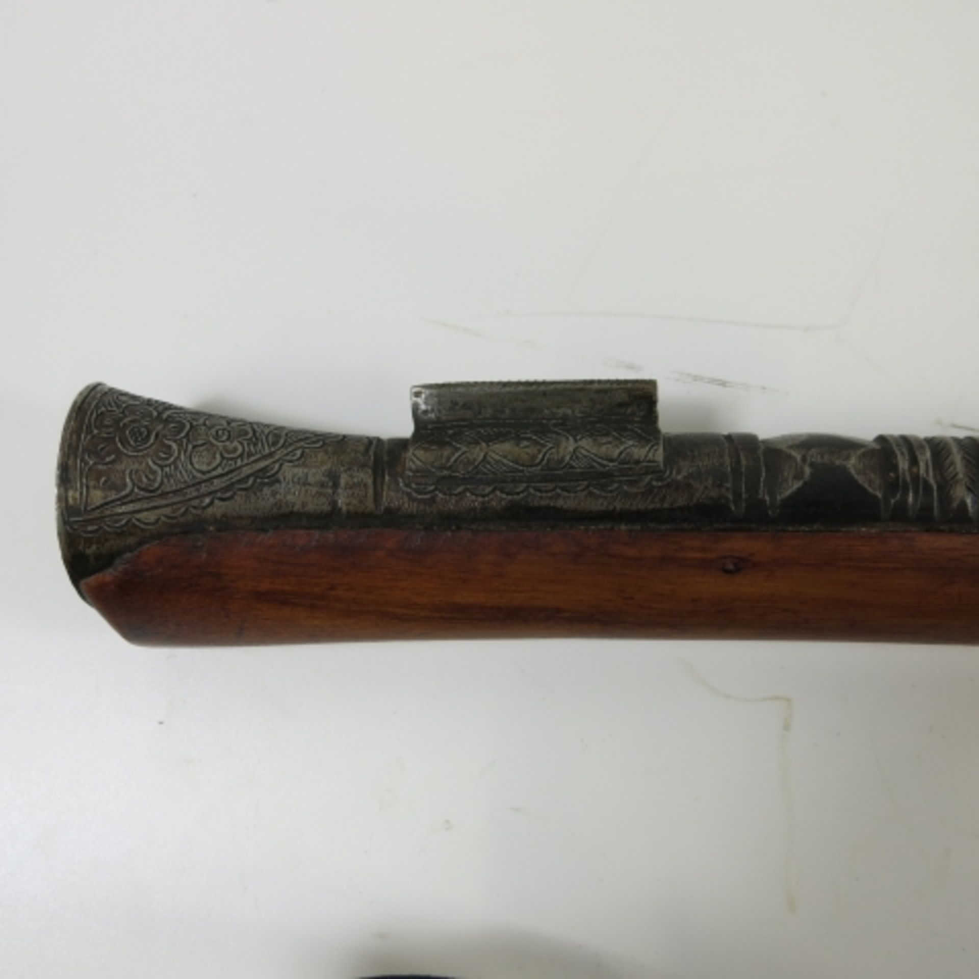 Arabian type Flintlock Blunderbuss with engraving to barrel and with Tower mechanism (est. £50-£ - Image 3 of 4