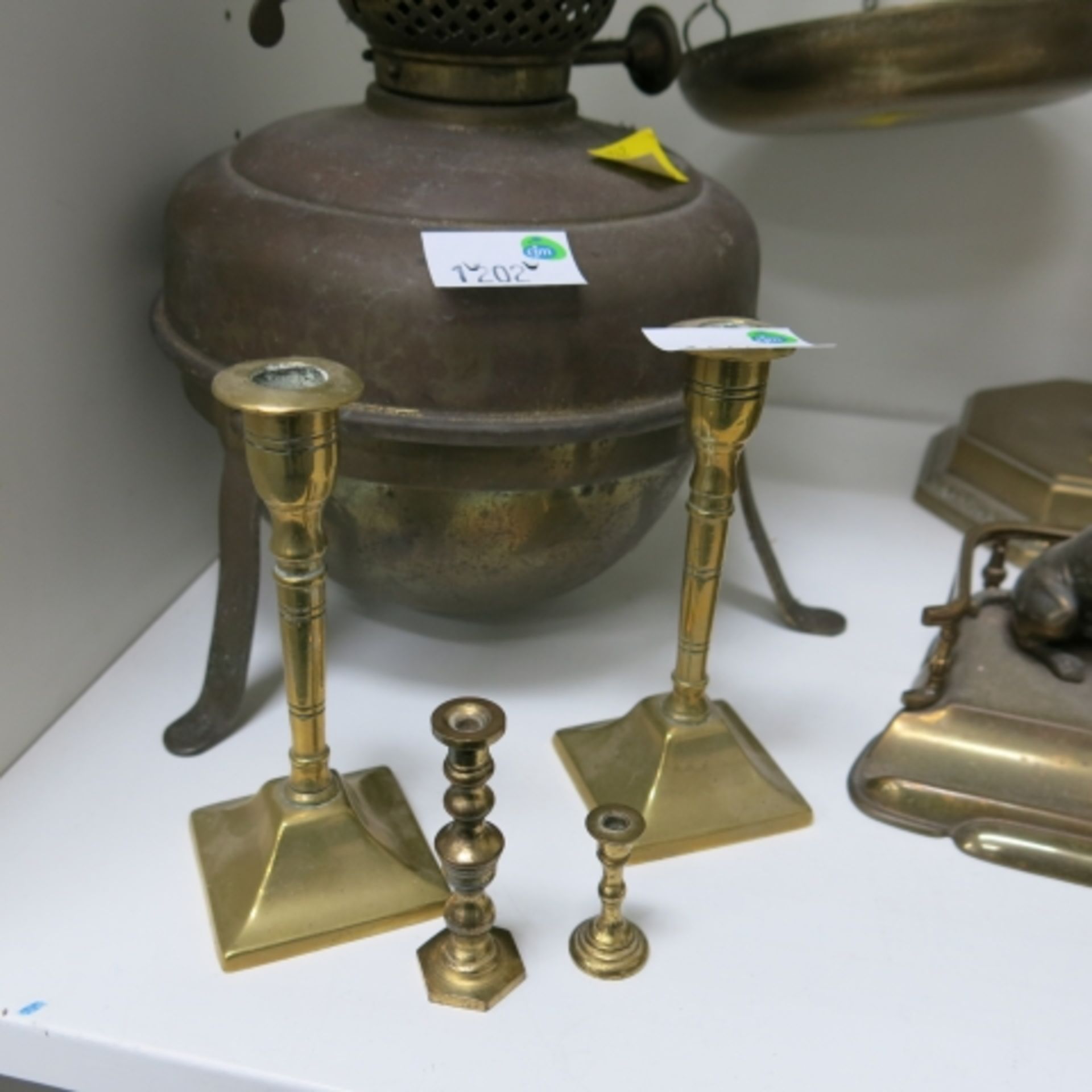 A Collection of Brassware Items and Others to include Large Plant Pot Holder, Scales, Miniature - Image 2 of 7