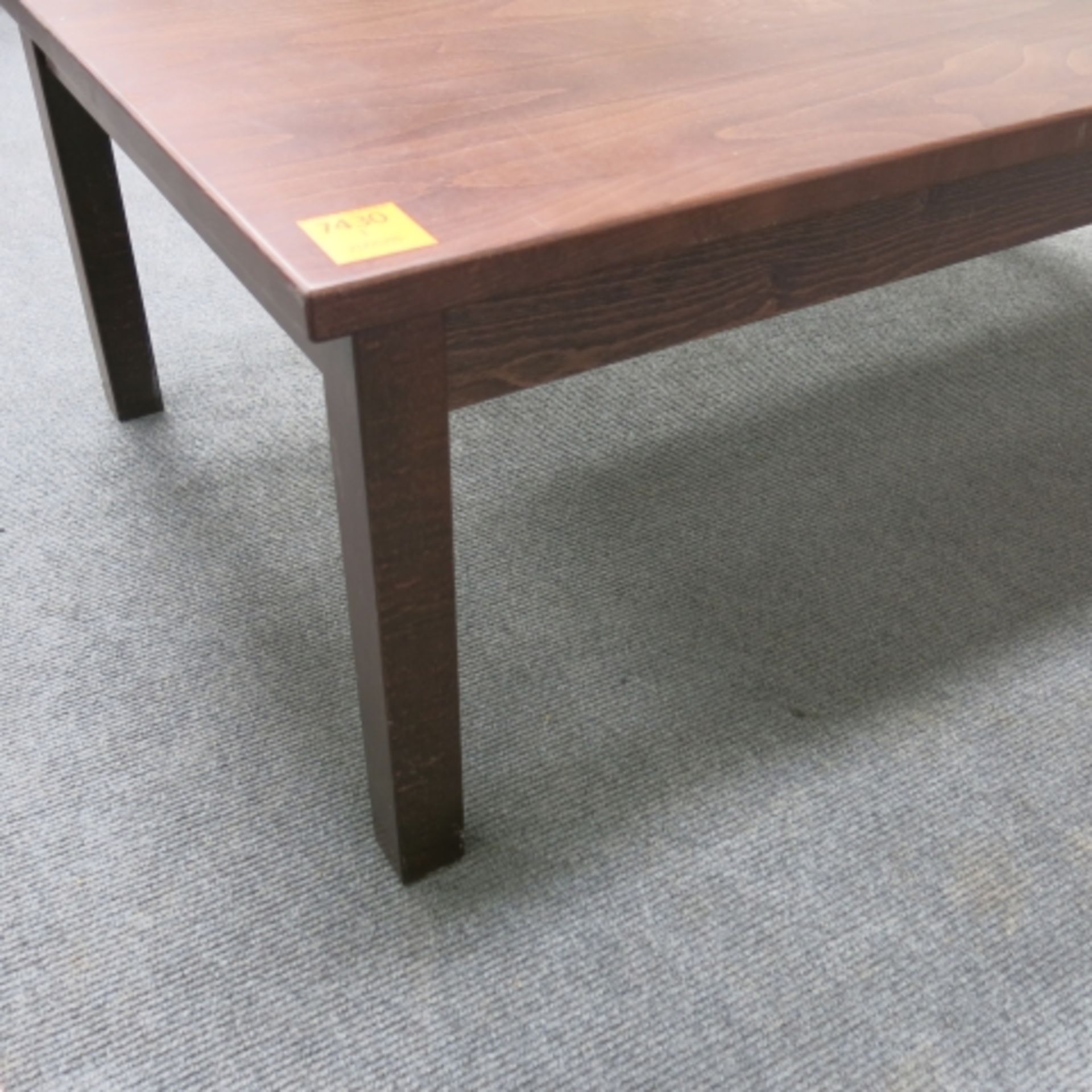 A large rectangular mahogany finish office coffee/magazine table. 122cm x 77cm (est. £20-£30) - Image 2 of 2