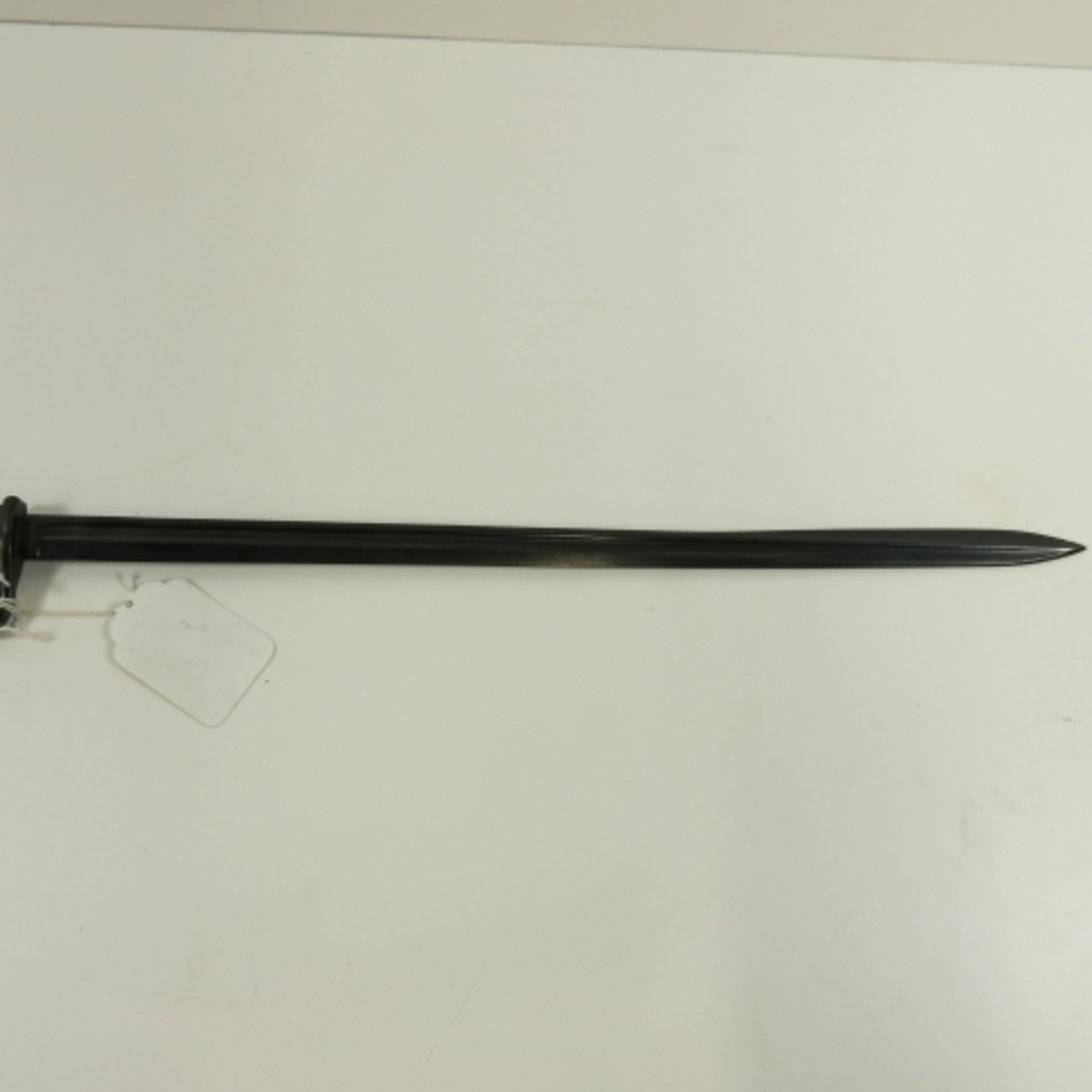 A German 1898 model 2nd pattern Bayonet. Blade length 46.5cm (est. £30-£50) - Image 3 of 3